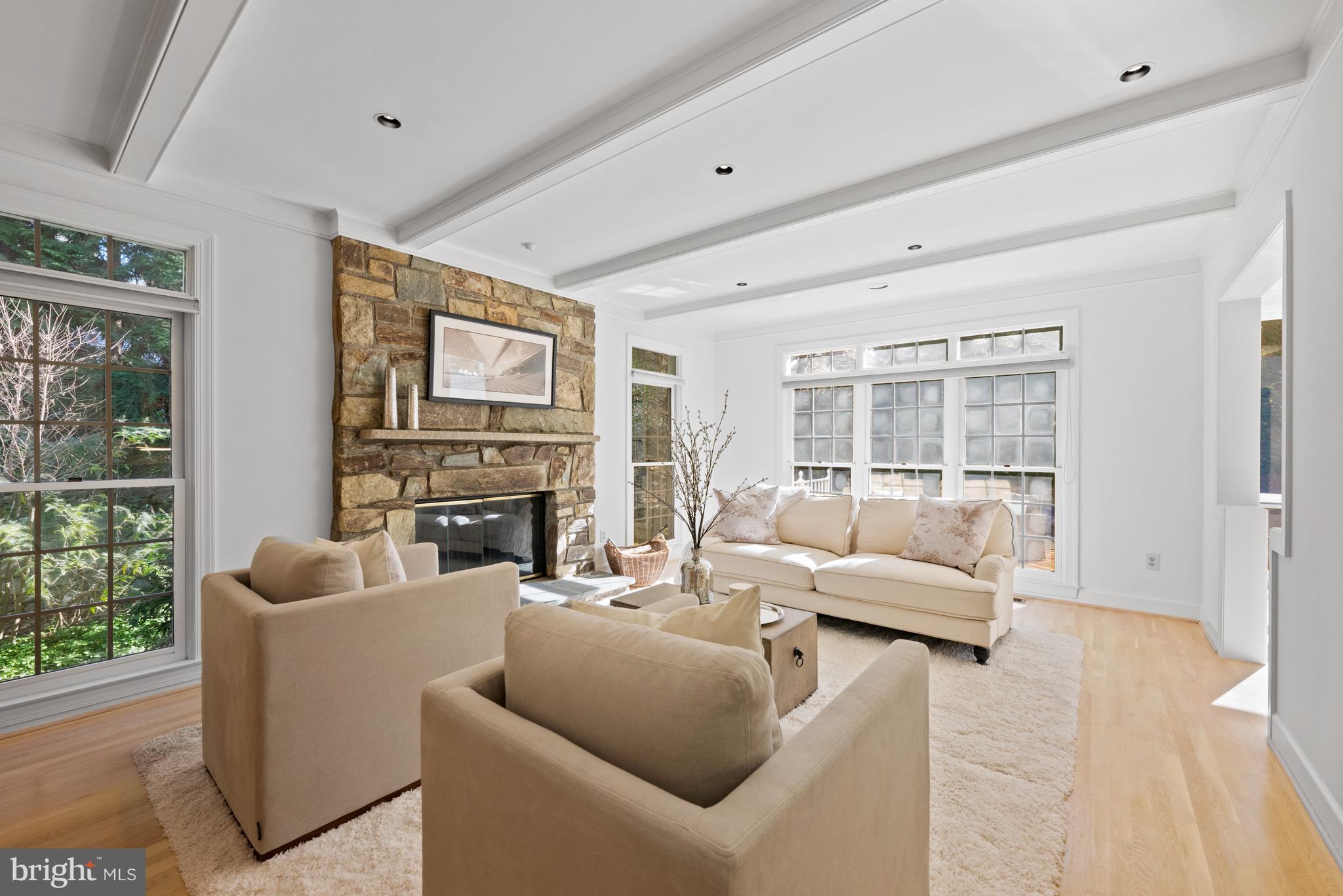 AVENEL - Residential