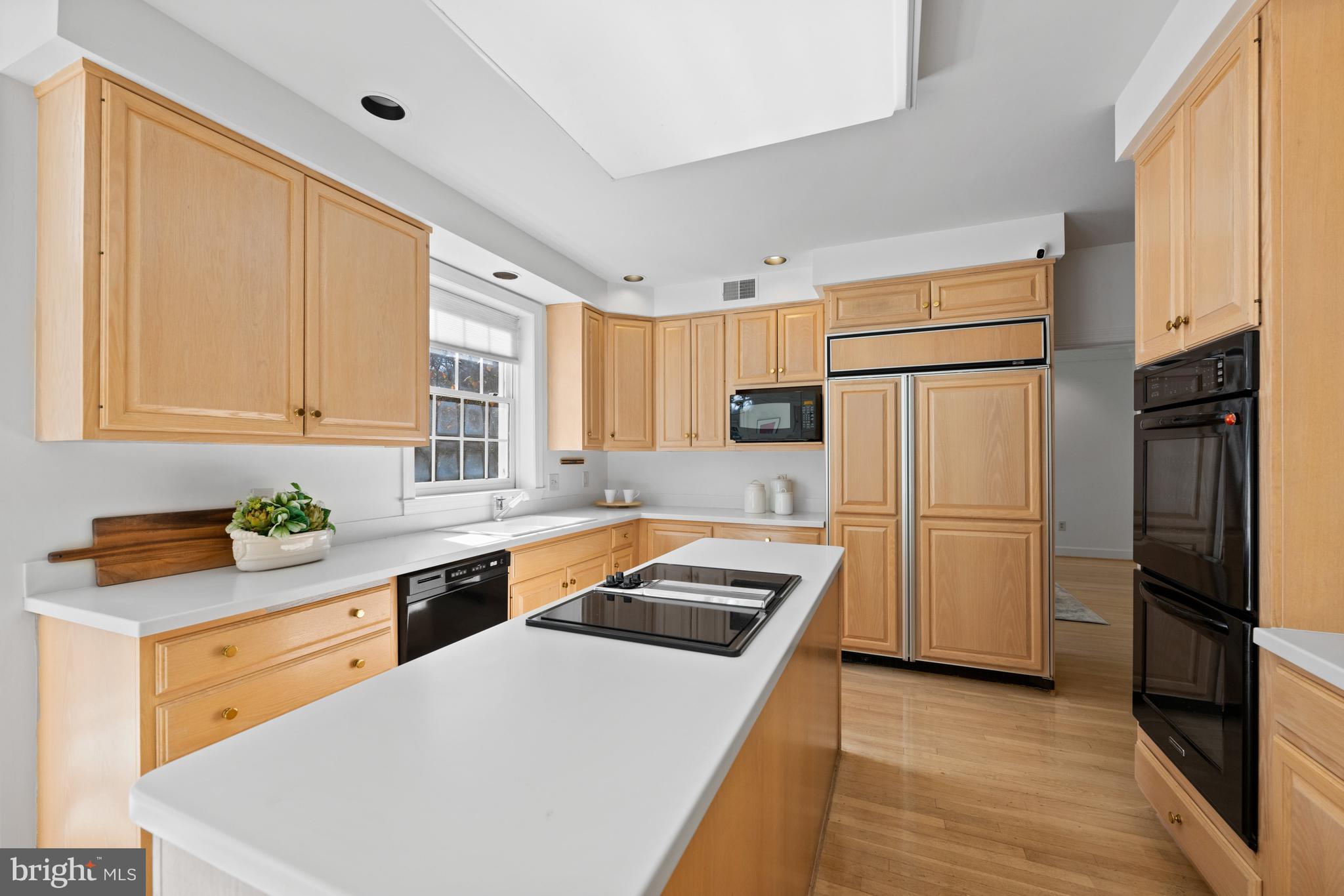 AVENEL - Residential