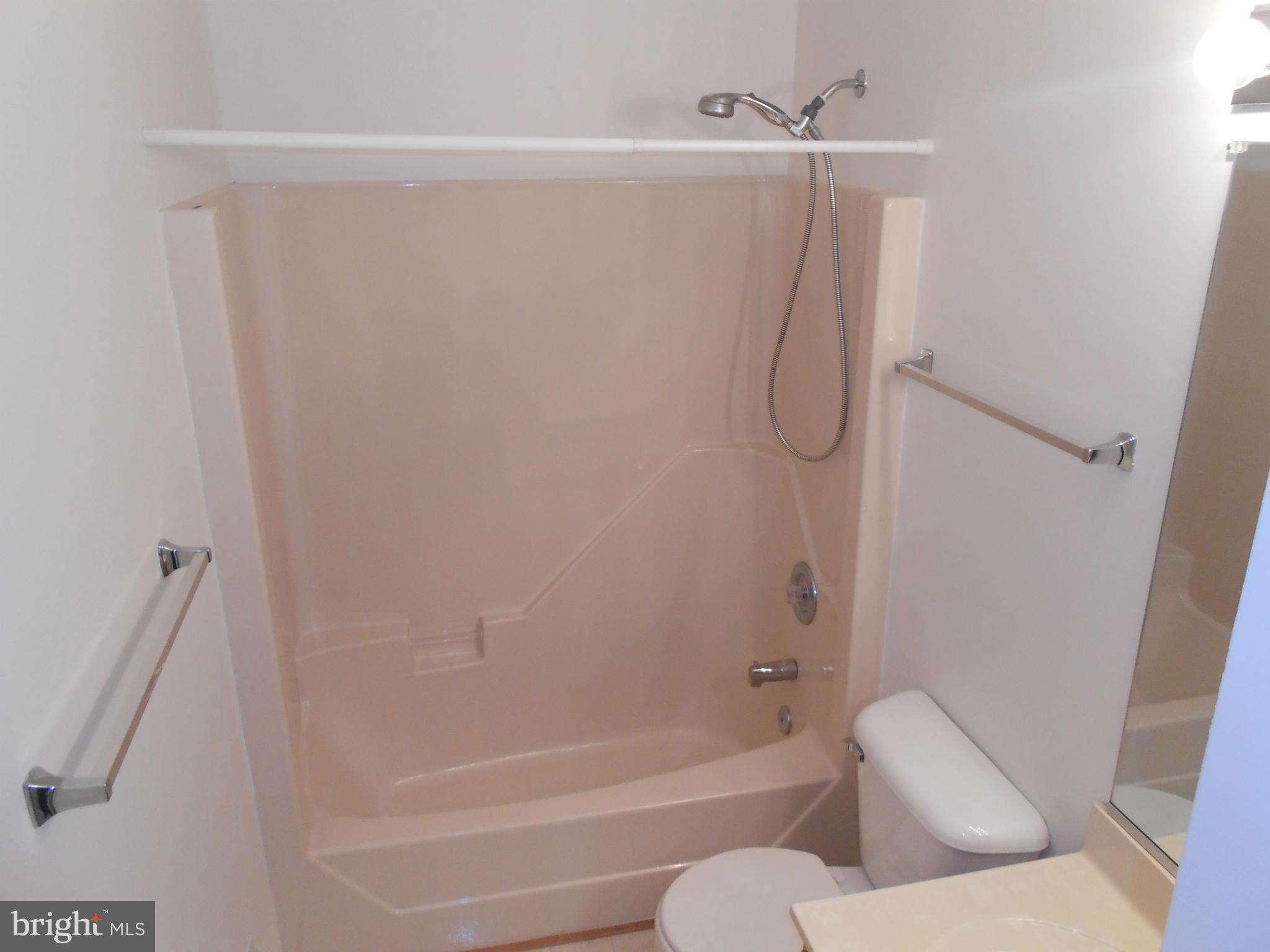 CAPE MAY LANDING - Residential