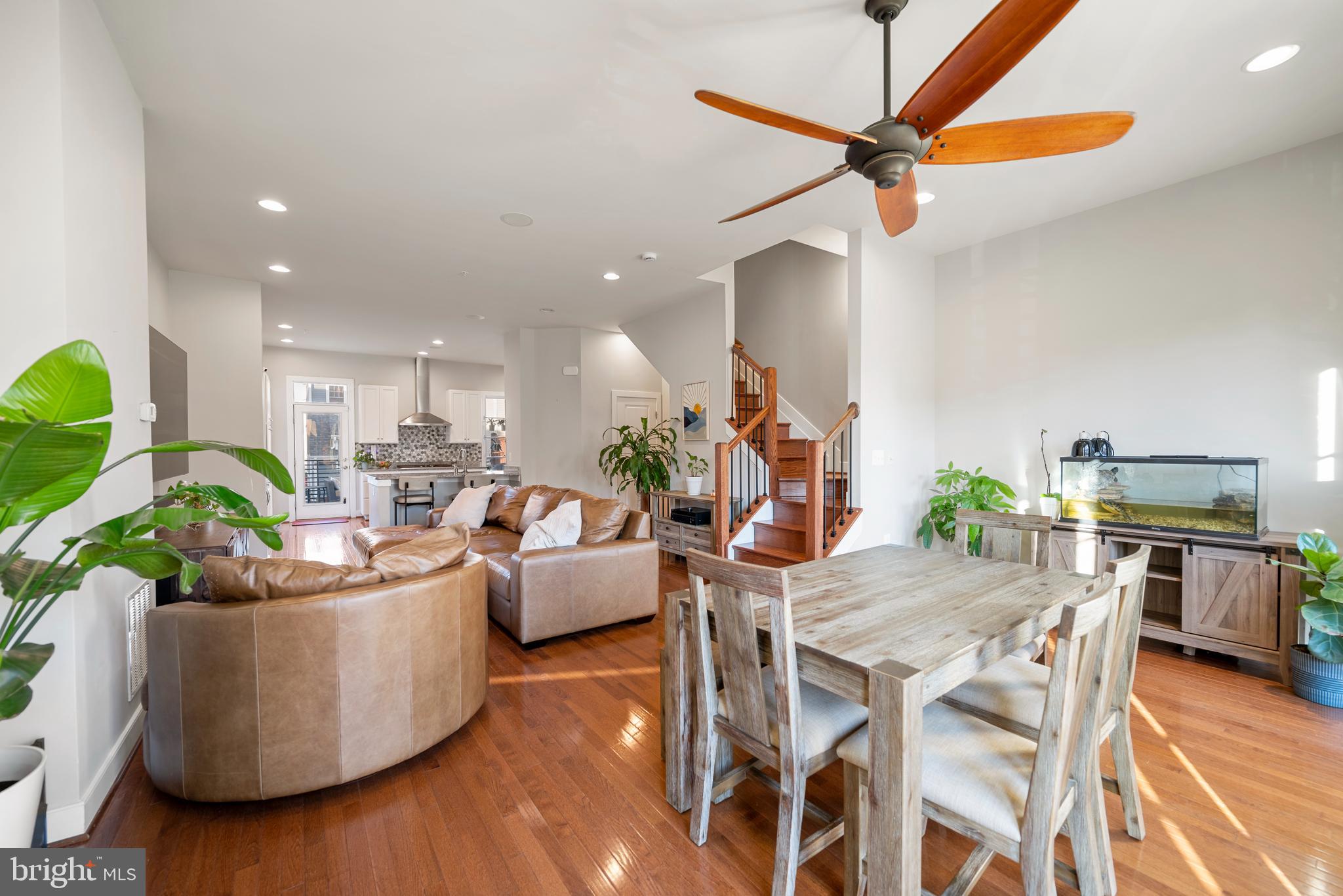 POTOMAC YARD - Residential Lease