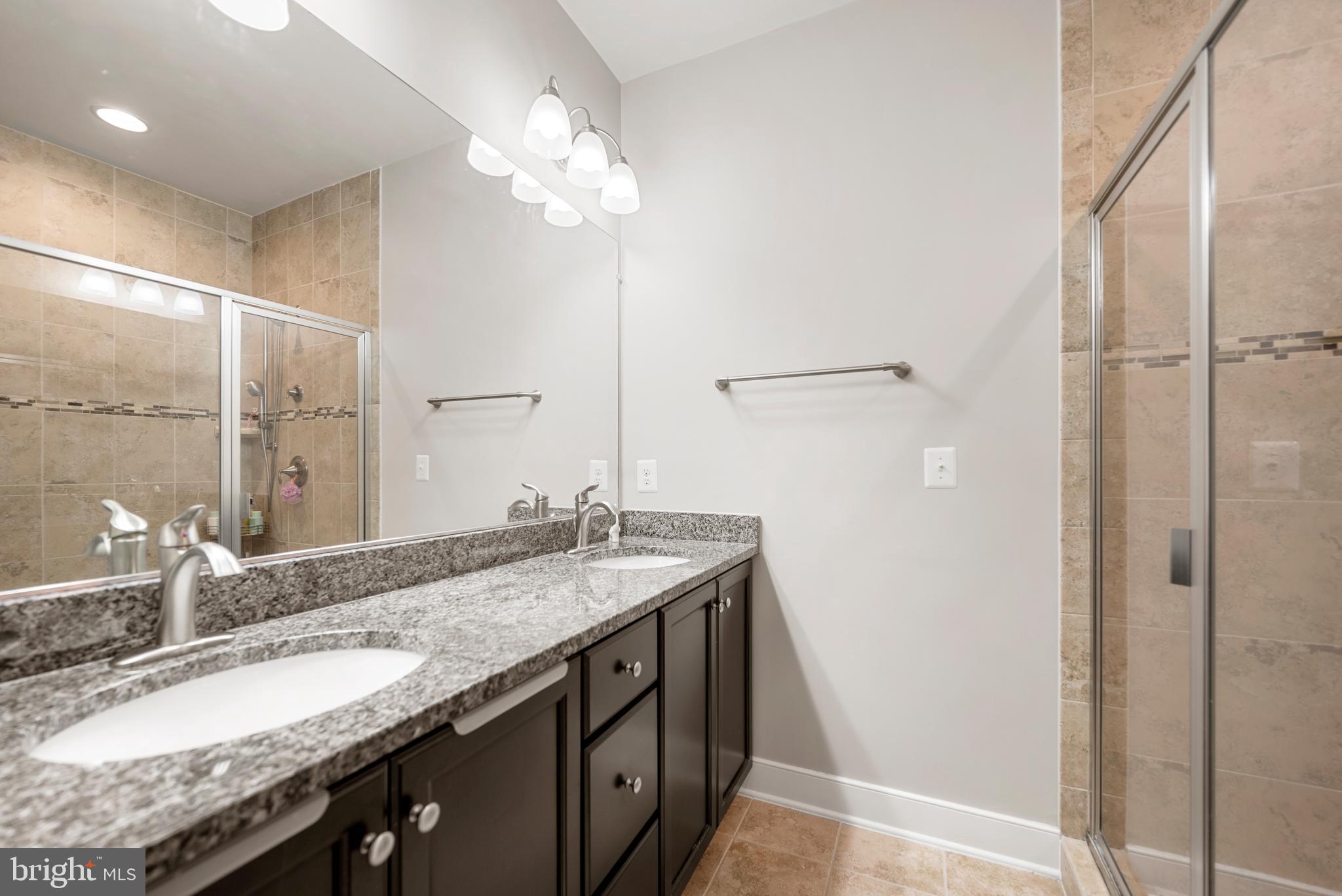 POTOMAC YARD - Residential Lease