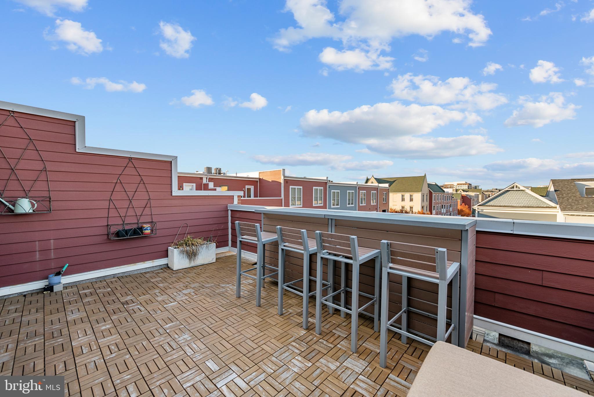 POTOMAC YARD - Residential Lease