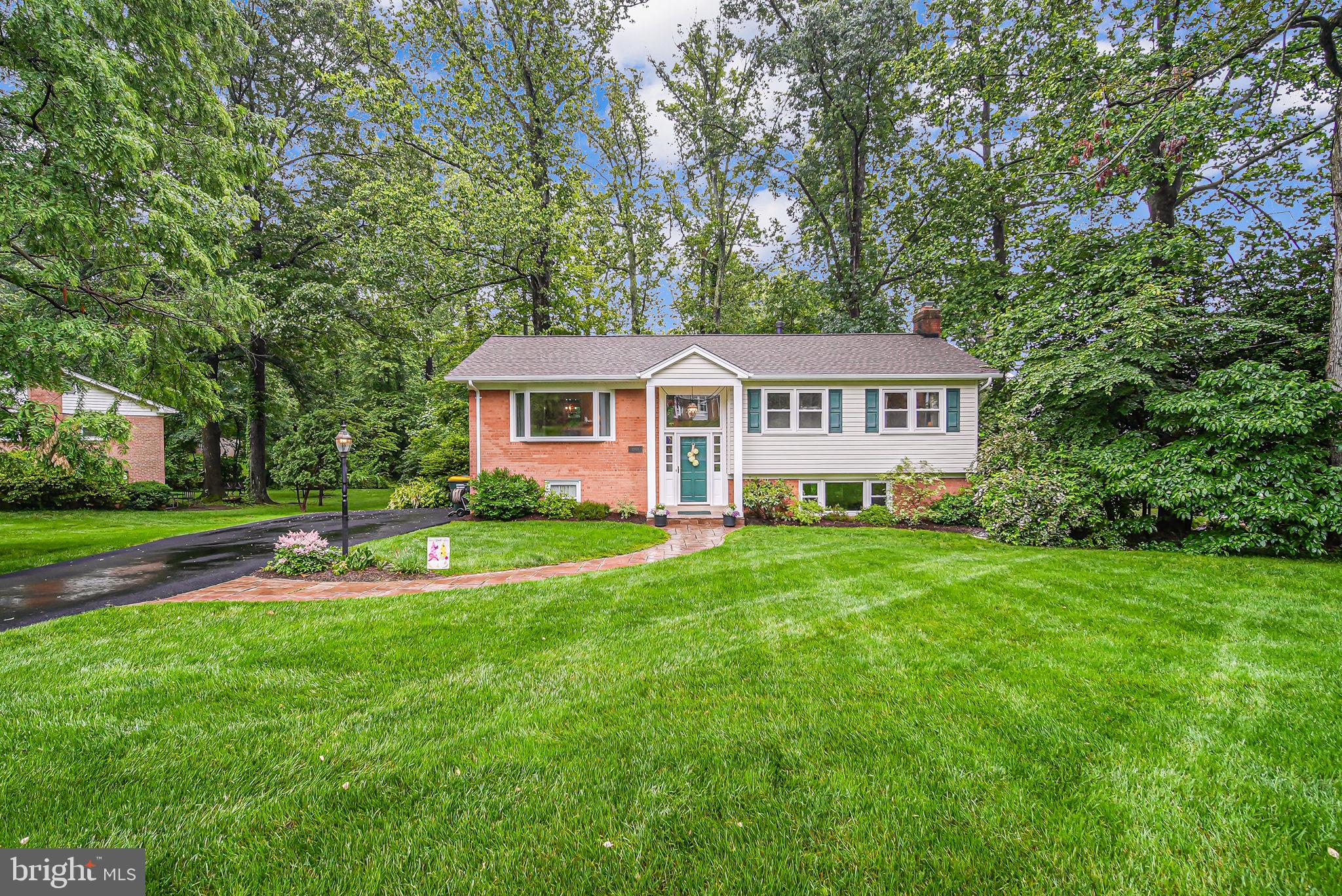 VALEWOOD MANOR - Residential