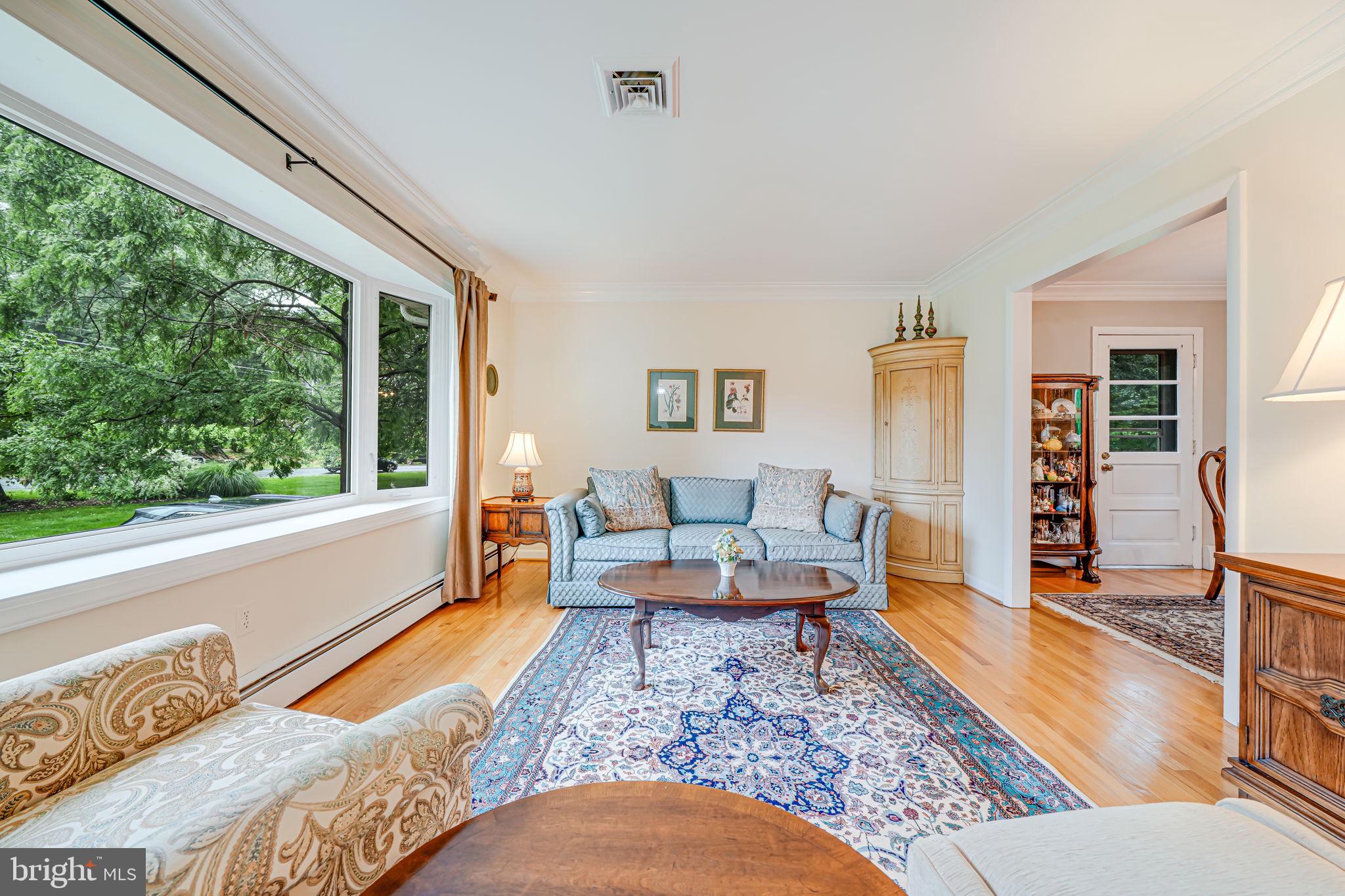 VALEWOOD MANOR - Residential