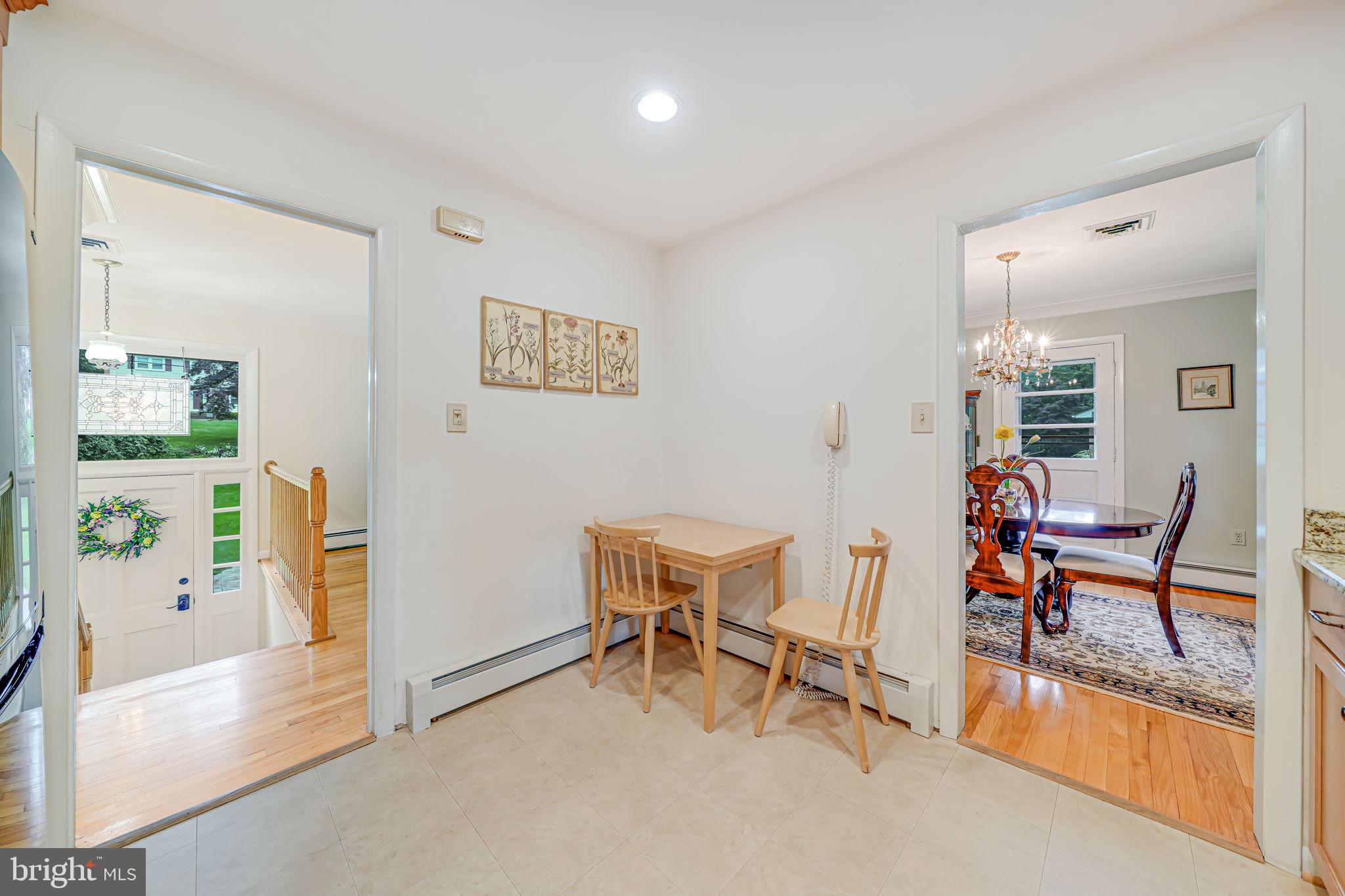 VALEWOOD MANOR - Residential