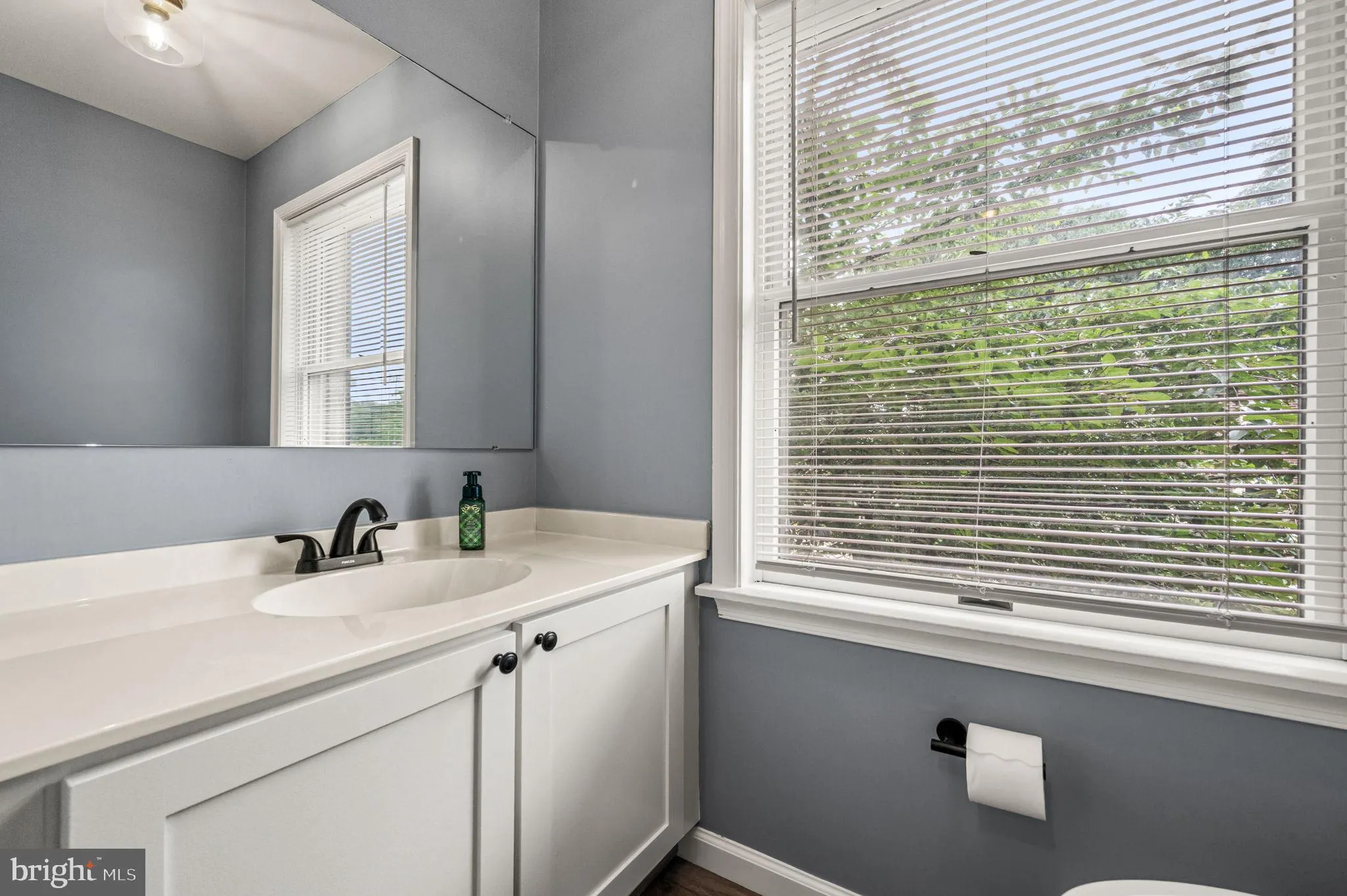 Wilmington, Delaware 19802, United States, 3 Bedrooms Bedrooms, ,3 BathroomsBathrooms,Residential,Active,173015