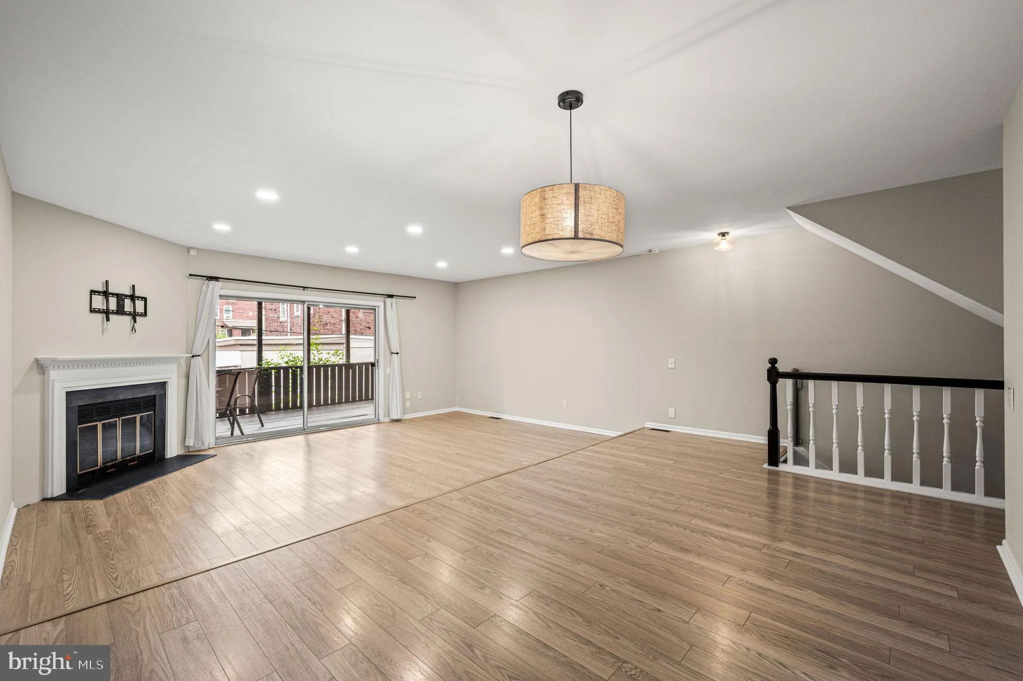 Wilmington, Delaware 19802, United States, 3 Bedrooms Bedrooms, ,3 BathroomsBathrooms,Residential,Active,173015