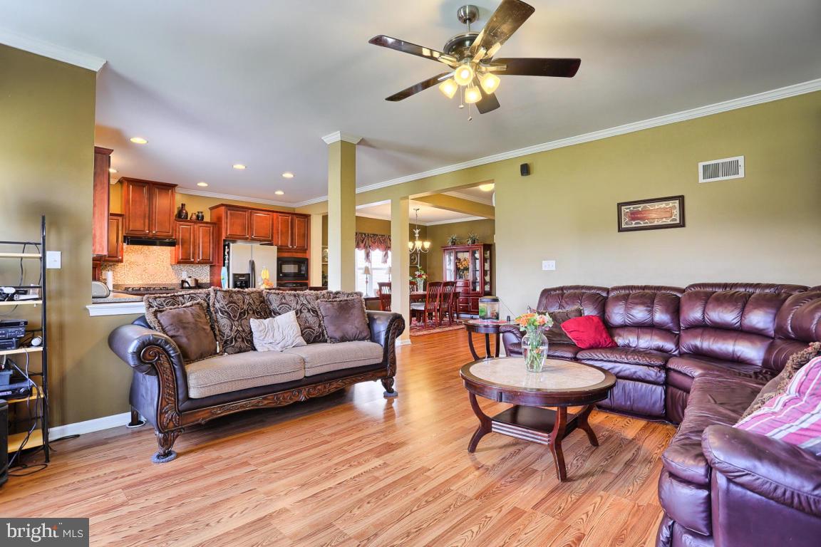 WORTHINGTON - Residential