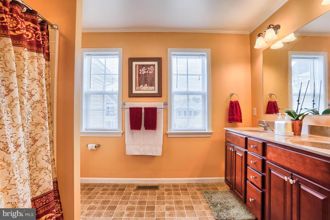 WORTHINGTON - Residential