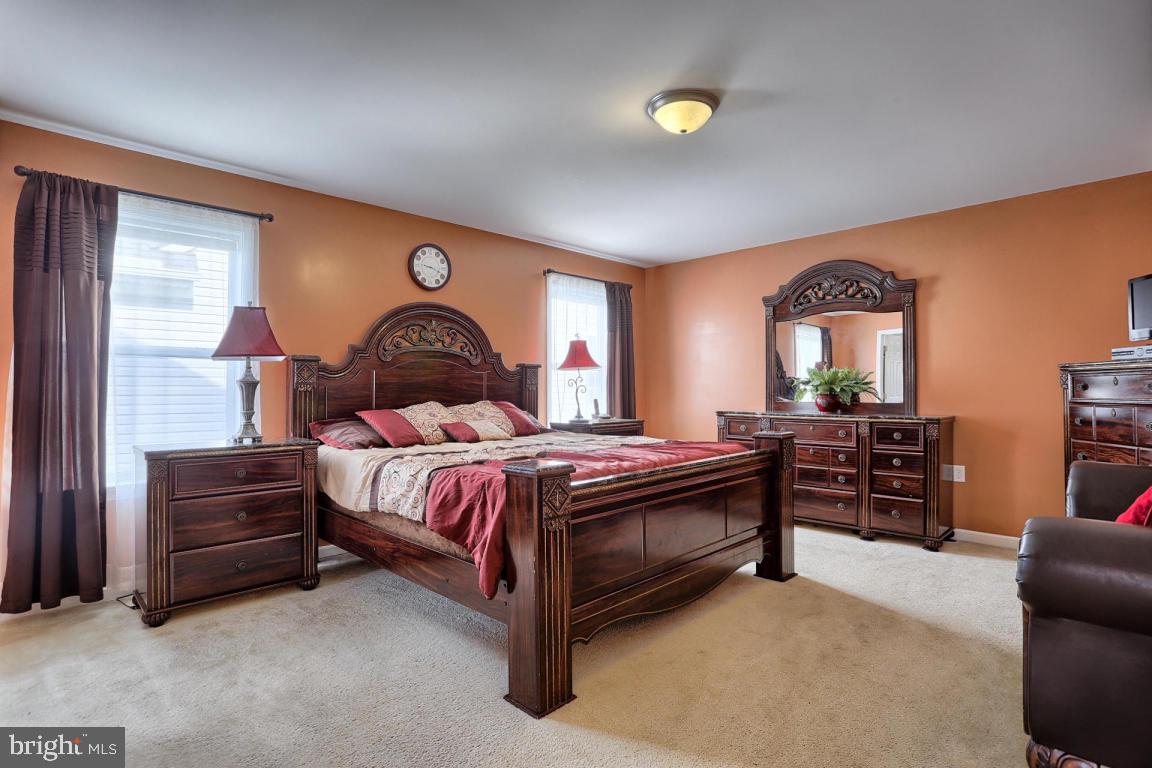 WORTHINGTON - Residential