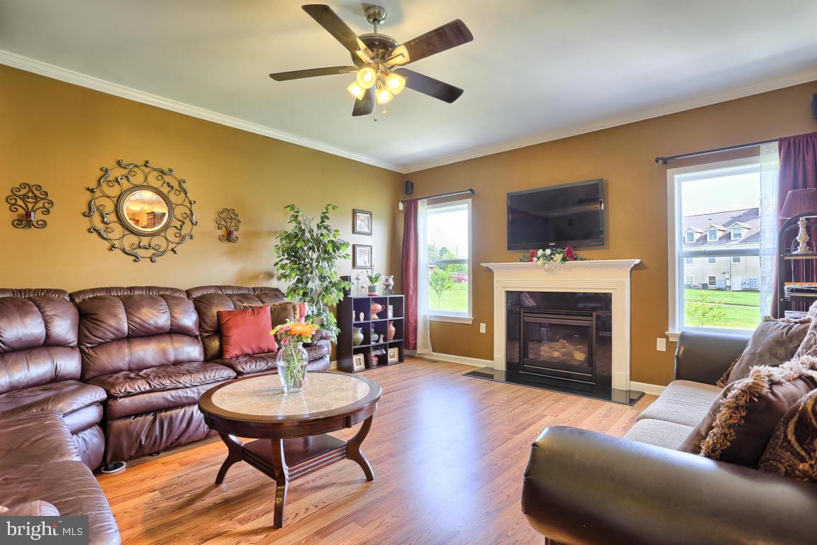 WORTHINGTON - Residential