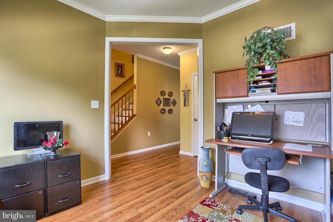 WORTHINGTON - Residential