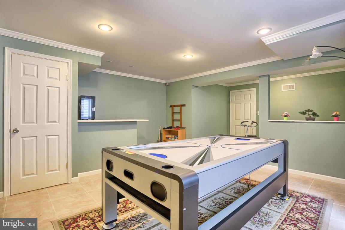 WORTHINGTON - Residential