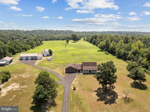 3025 DOMINION ROAD GERRARDSTOWN WV 25420