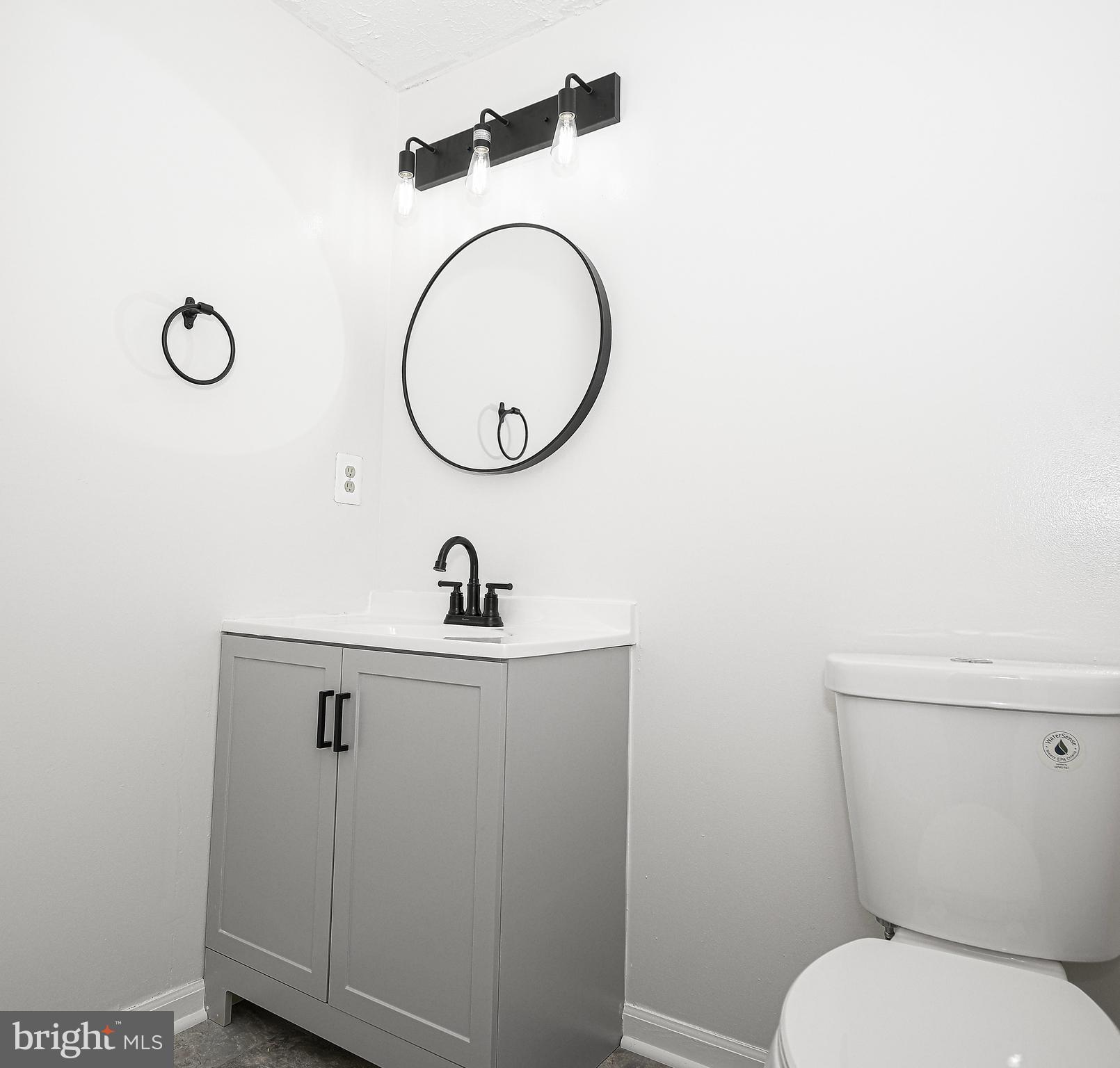 WOODBRIDGE CENTER - Residential