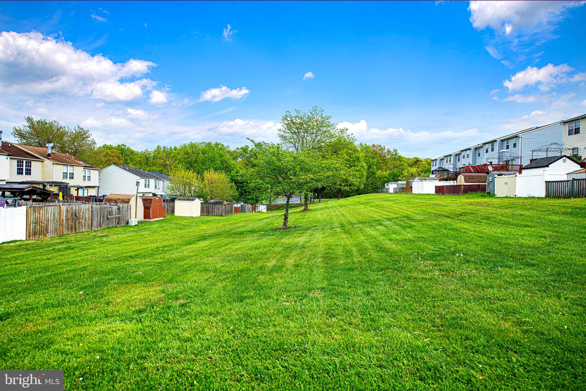 WOODBRIDGE CENTER - Residential