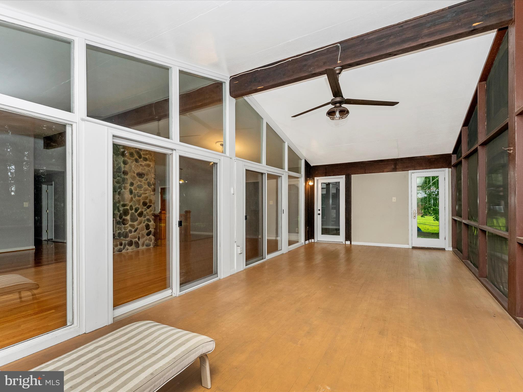 ROCKVILLE - Residential