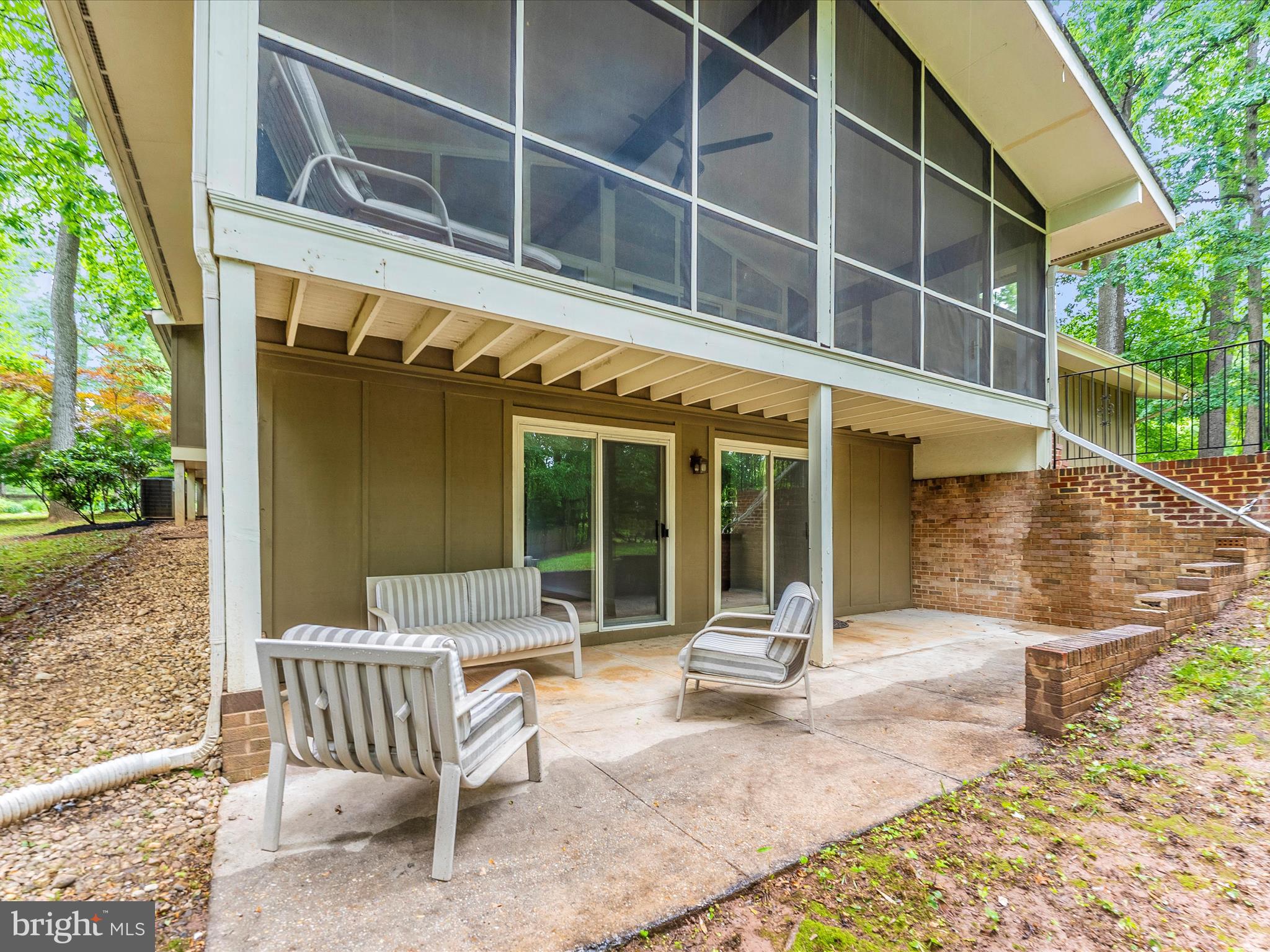 ROCKVILLE - Residential