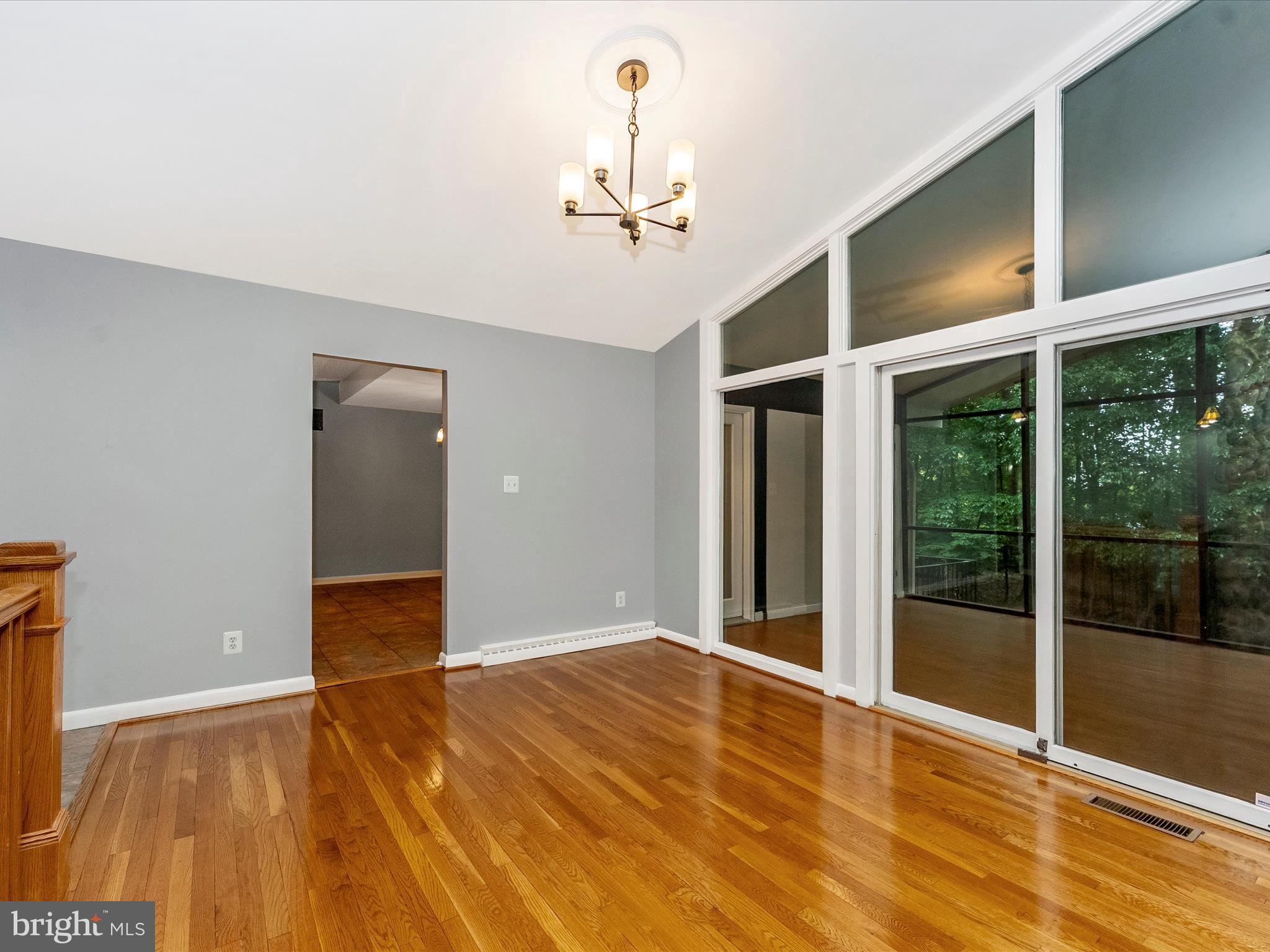 ROCKVILLE - Residential