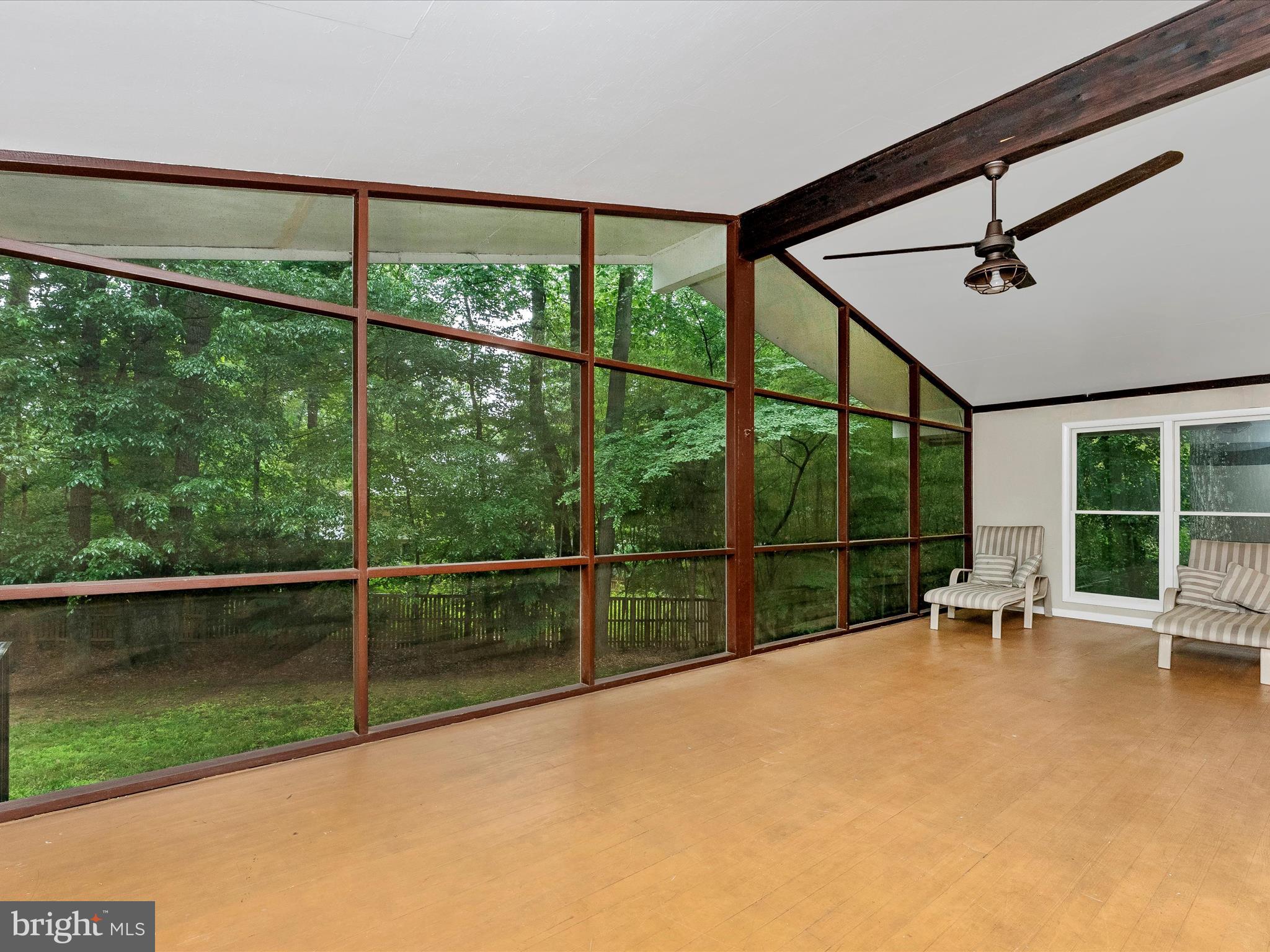 ROCKVILLE - Residential