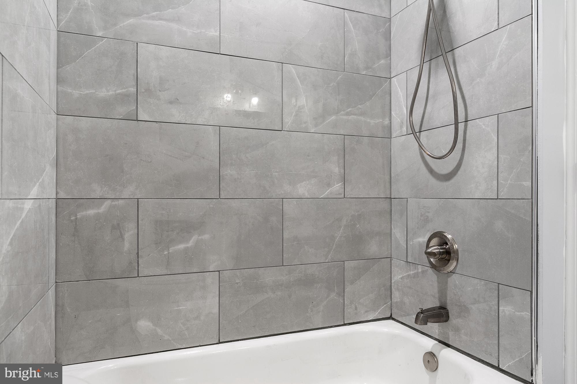 PIGTOWN - Residential