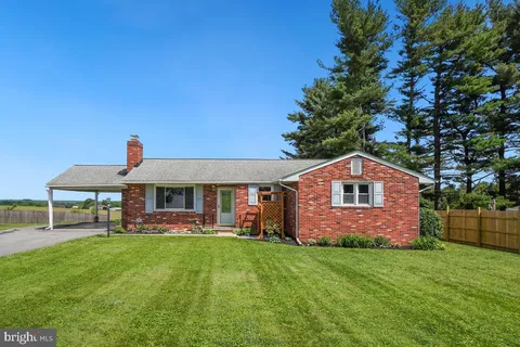 26105 Cornor Drive, Damascus, MD MLS: MDMC2177718