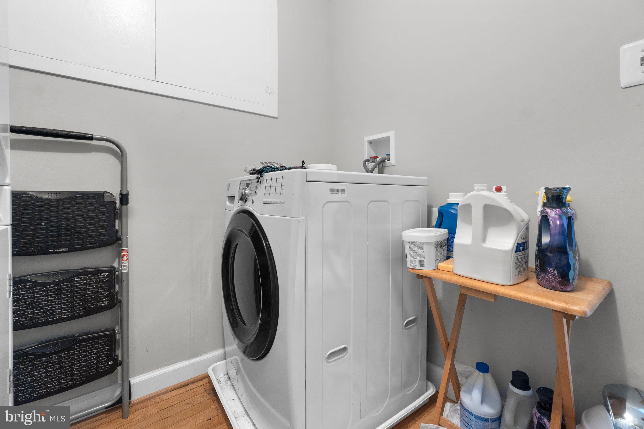 RESTON - Residential Lease