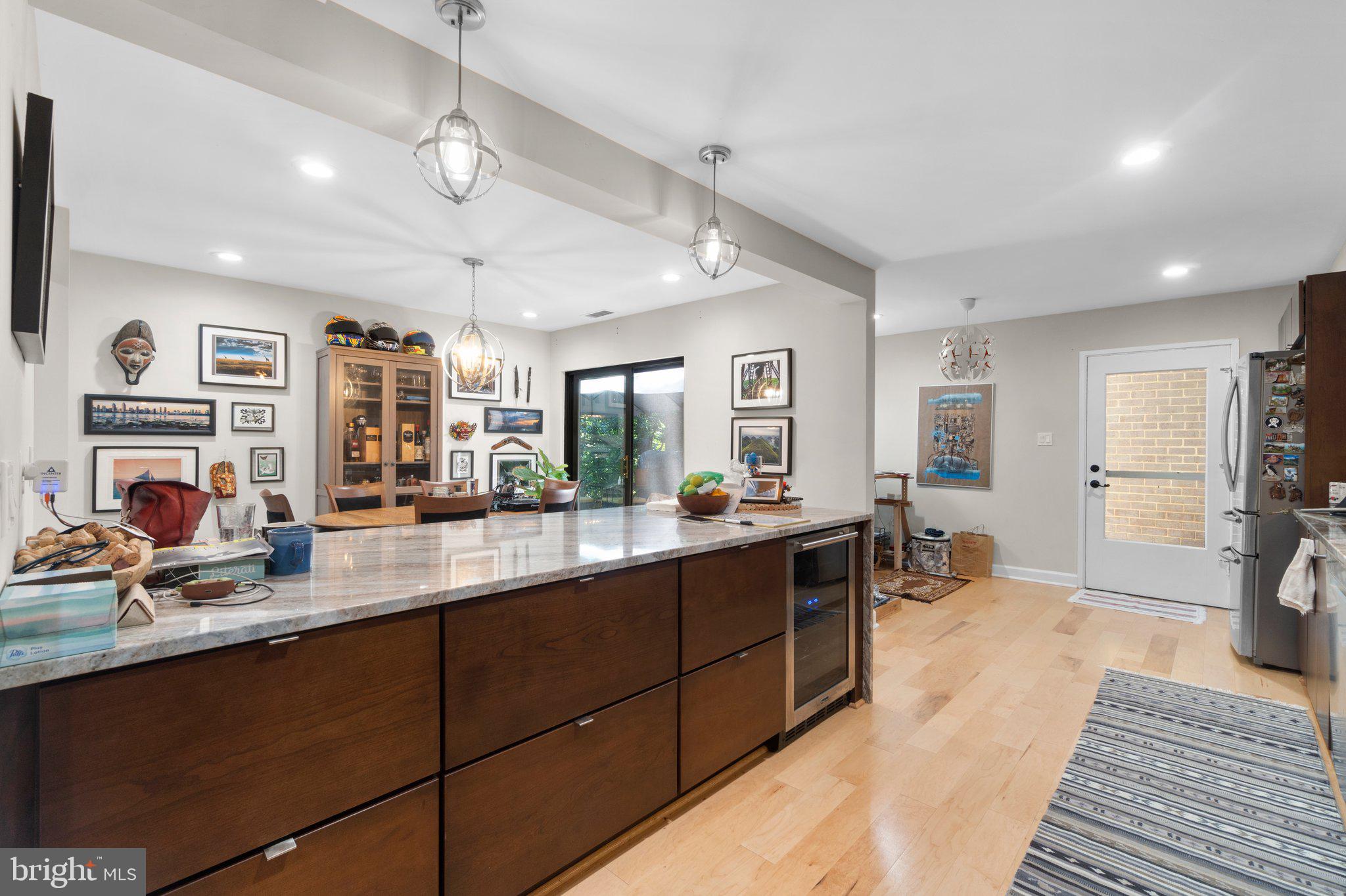 RESTON - Residential Lease