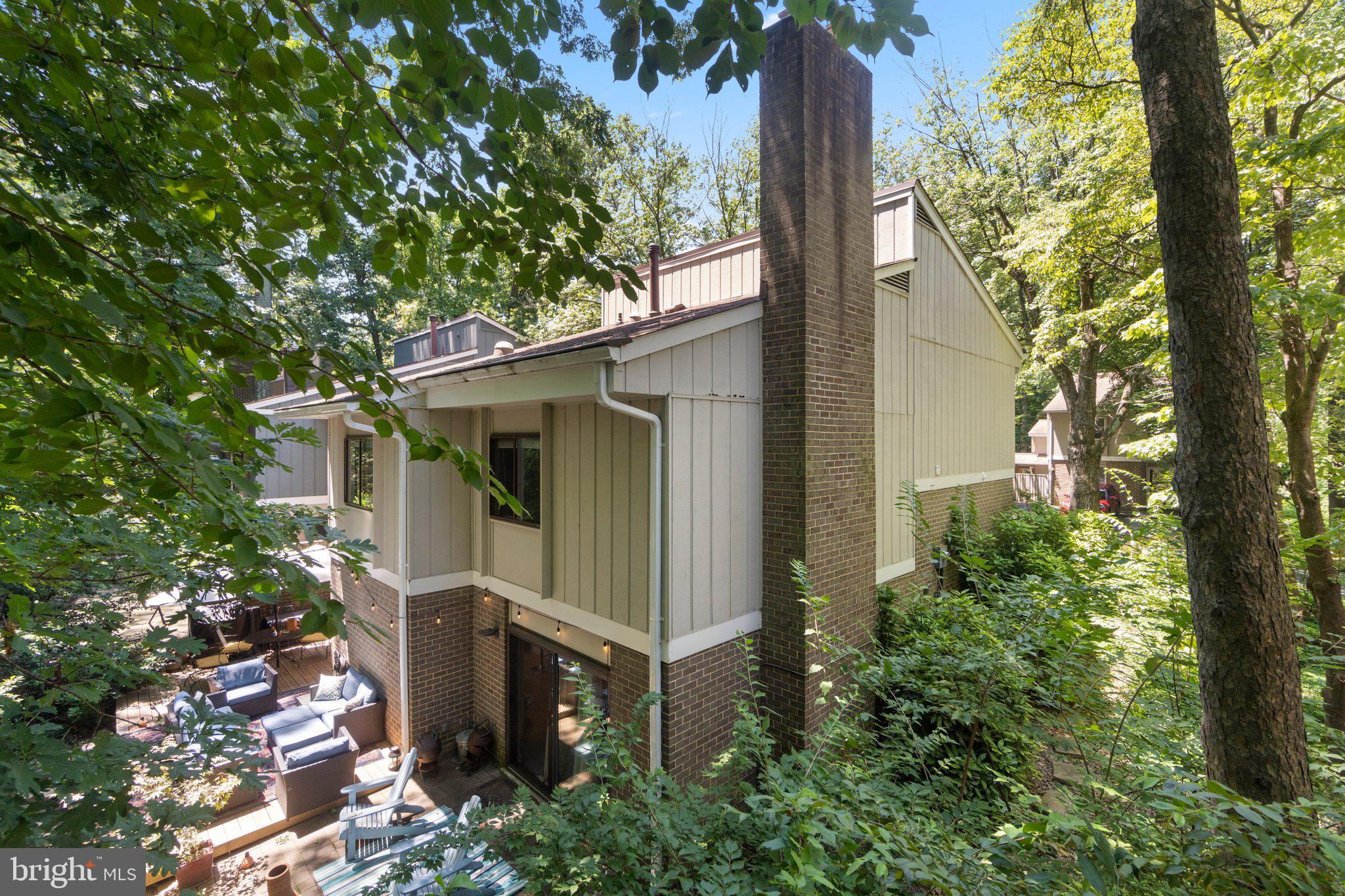 RESTON - Residential Lease