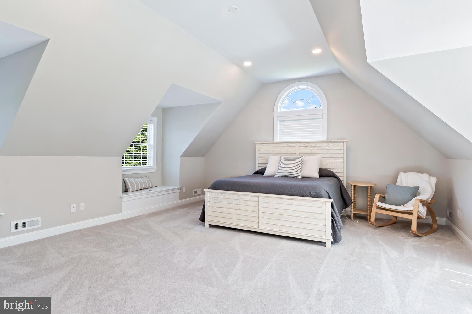 CANTERBURY SOUTH - Residential