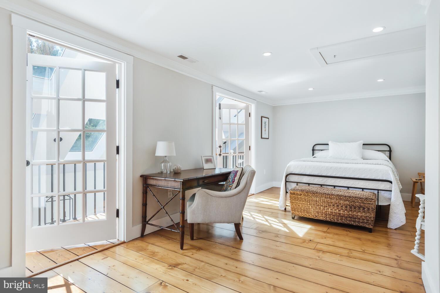 CANTERBURY SOUTH - Residential