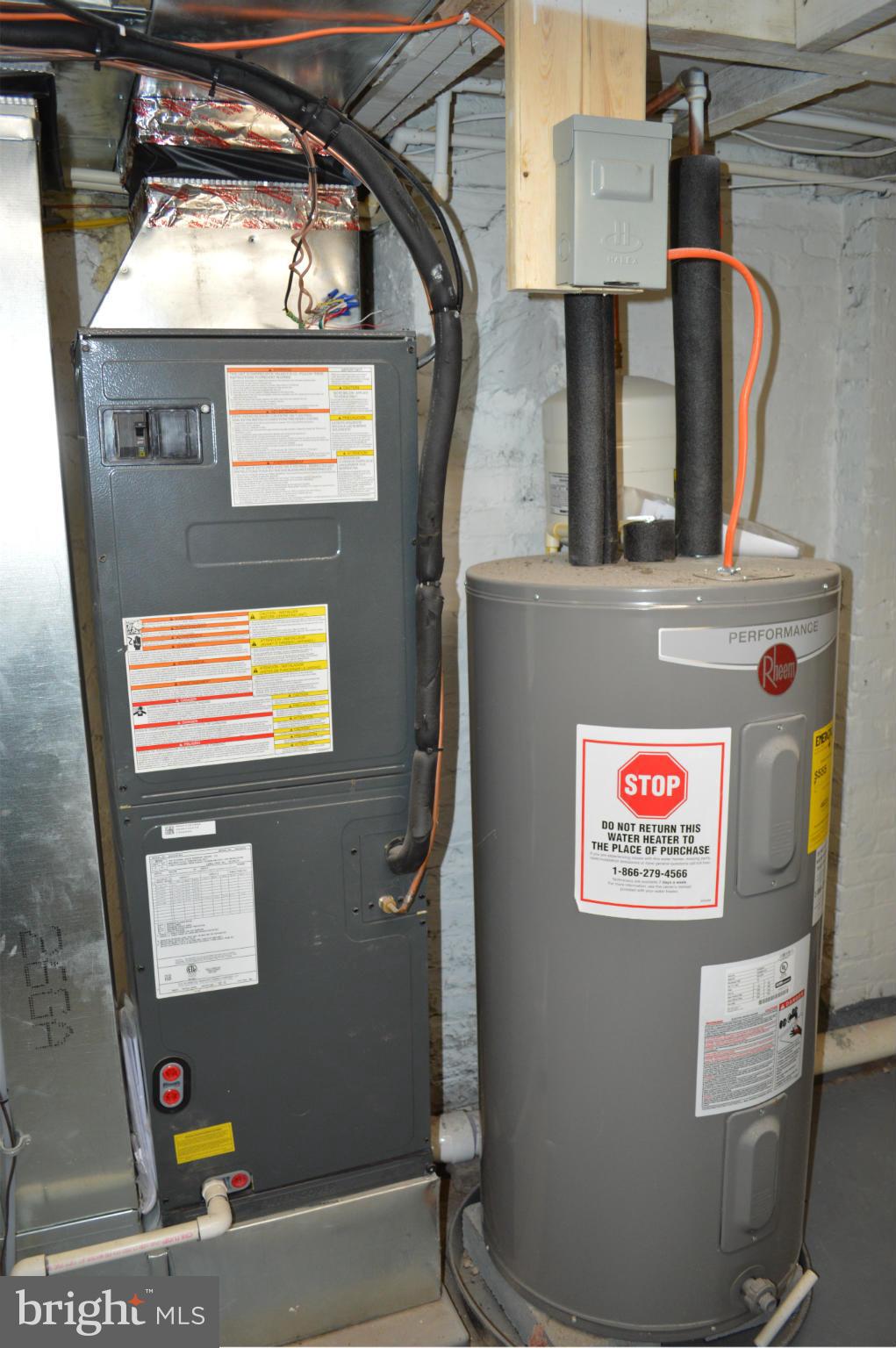 GLEN OAKS - Residential