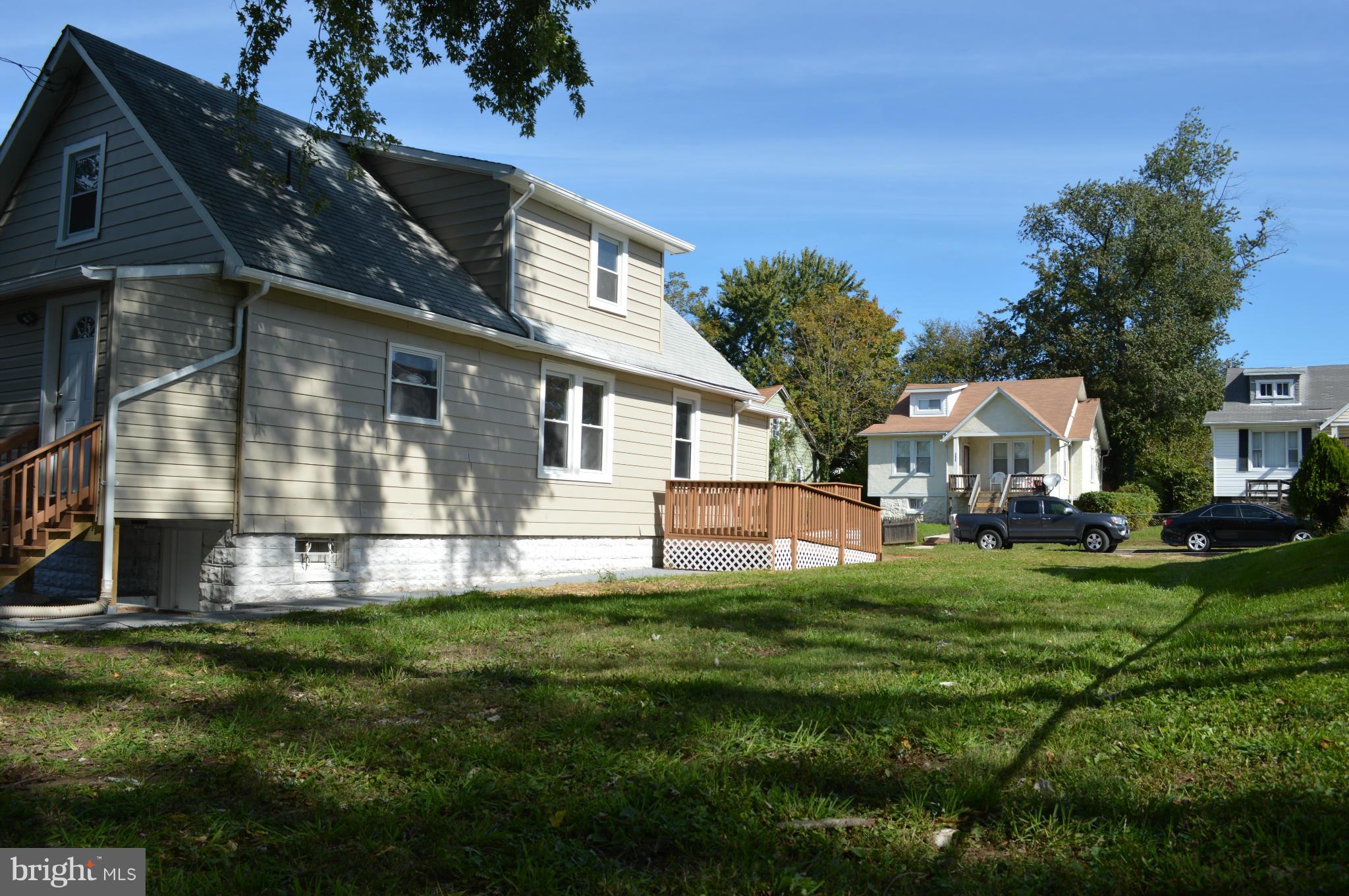 GLEN OAKS - Residential