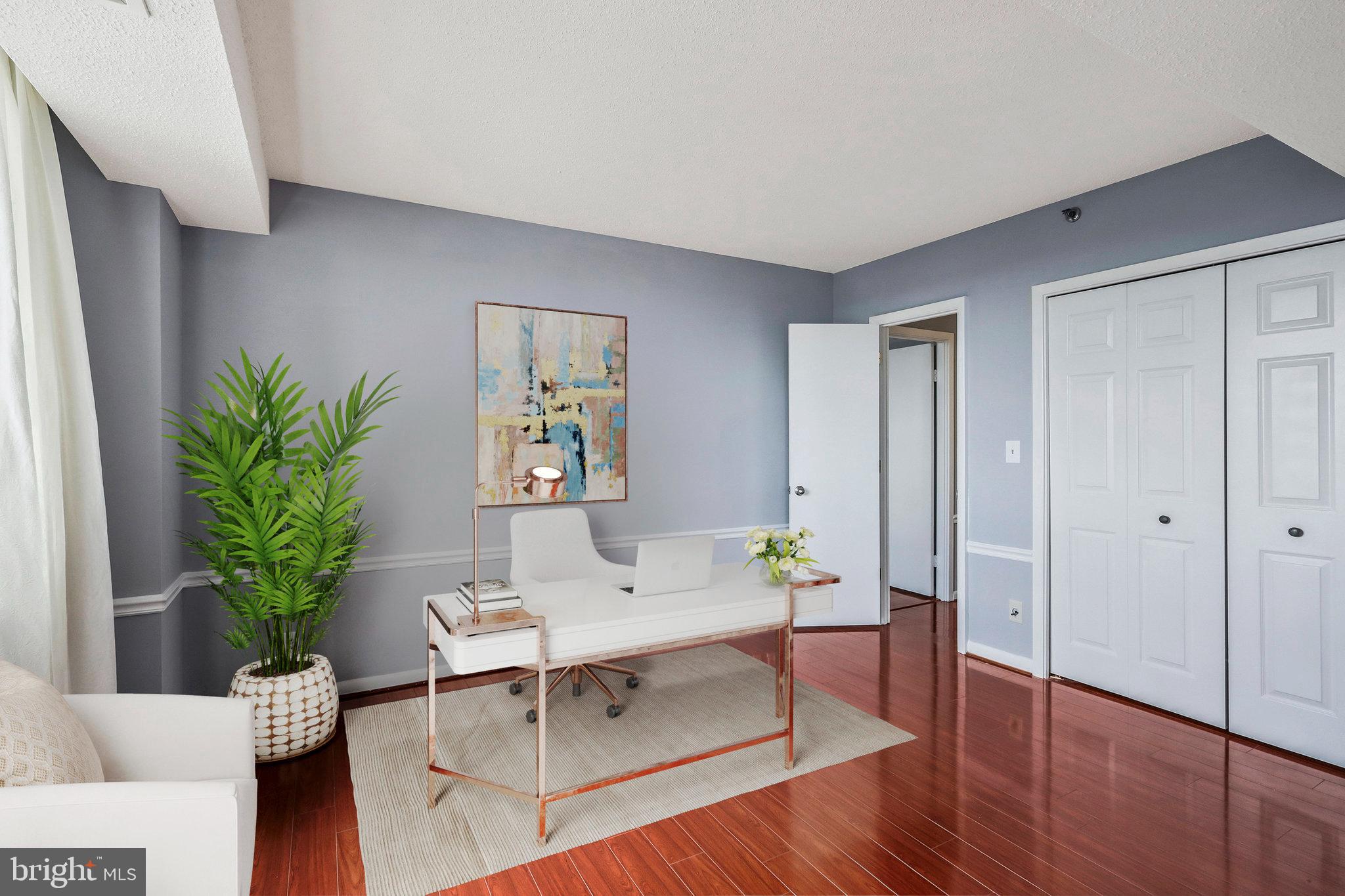 SKYLINE SQUARE CONDO - Residential