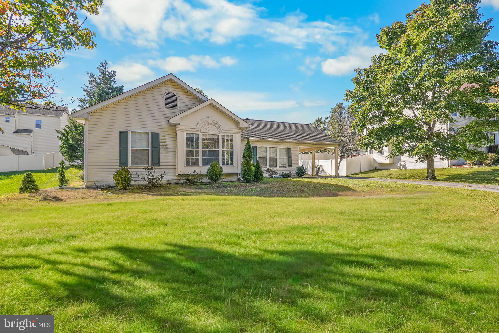 CROTONA PARK - Residential Lease