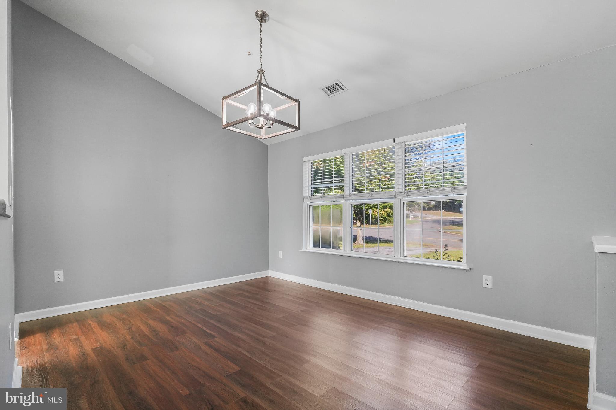 CROTONA PARK - Residential Lease