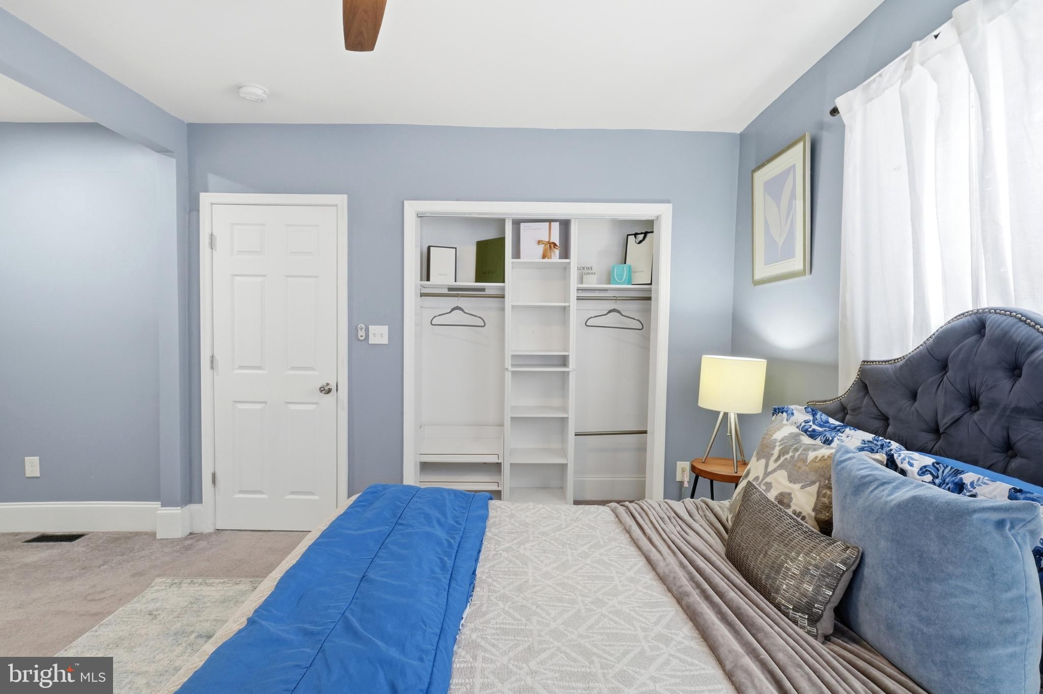 WINDSOR HILLS - Residential