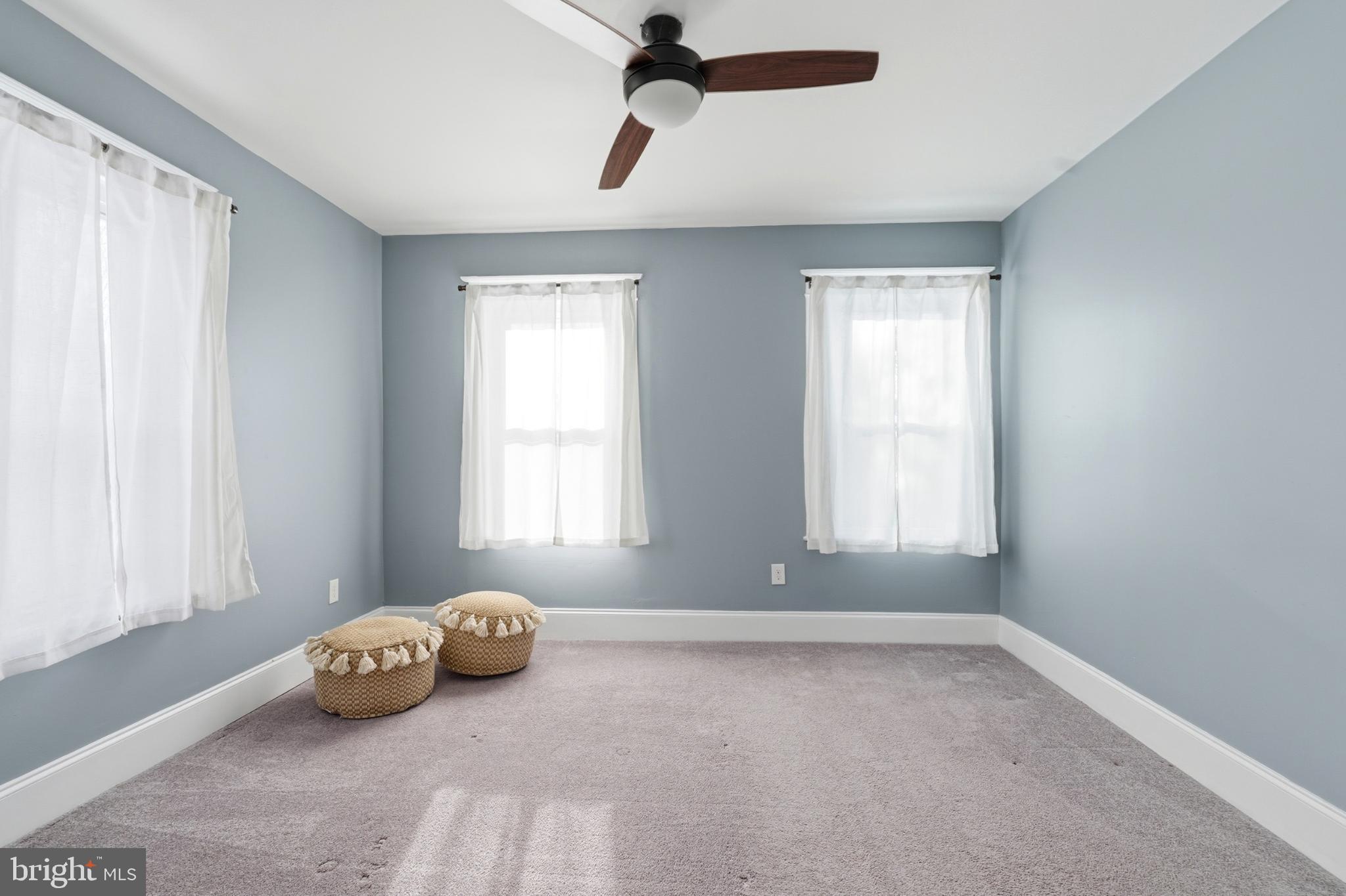 WINDSOR HILLS - Residential