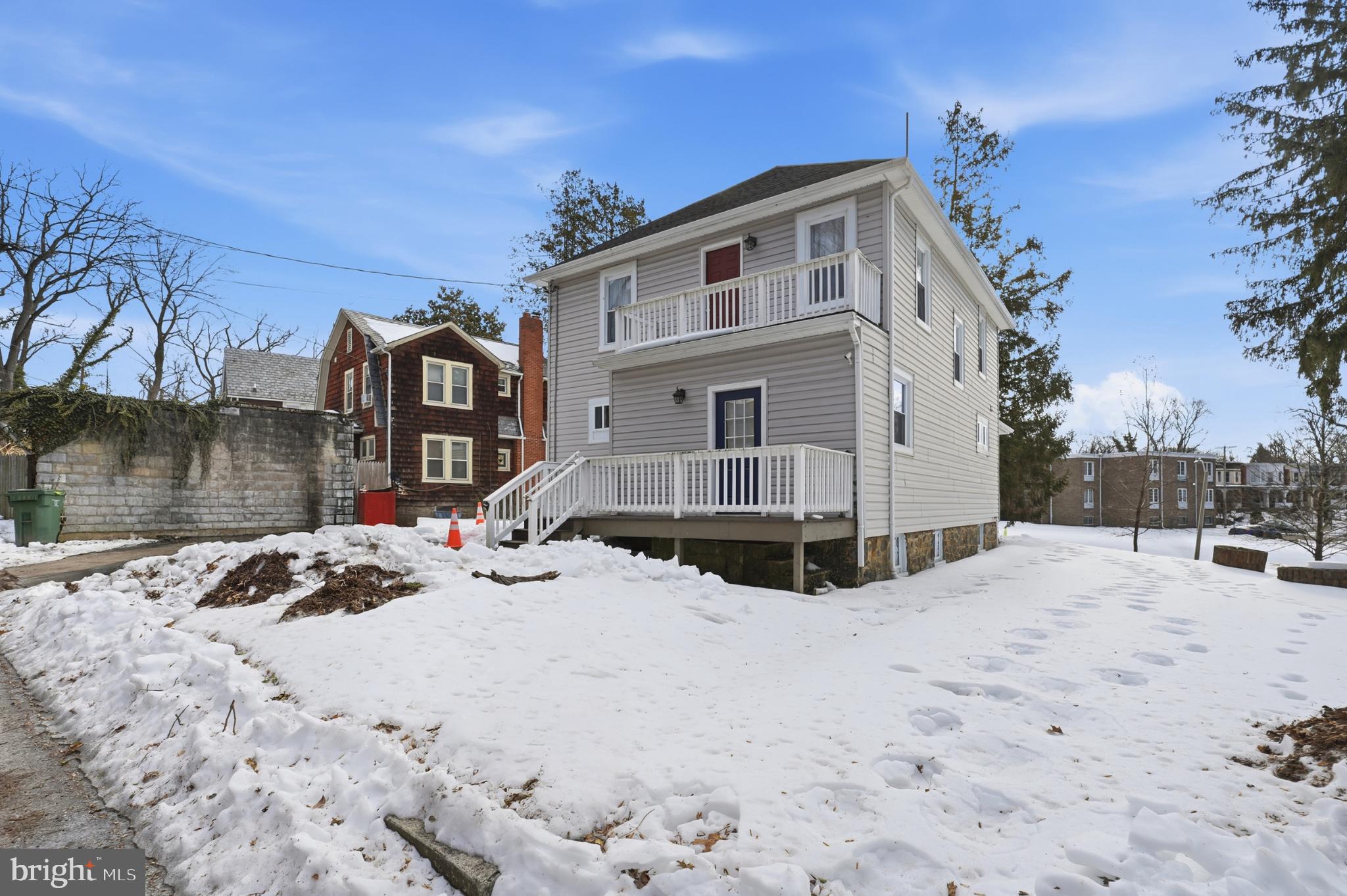 WINDSOR HILLS - Residential