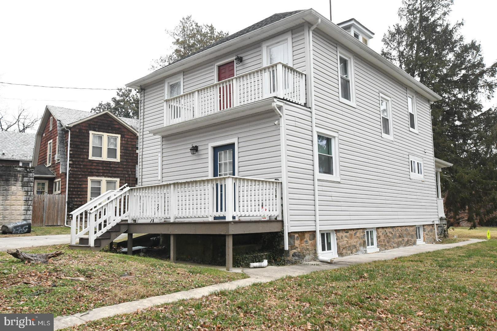 WINDSOR HILLS - Residential