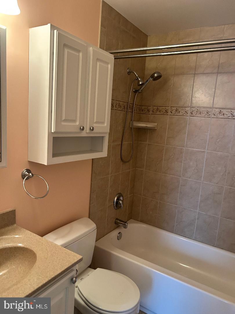 LAKE RIDGE - ANTIETAM - Residential