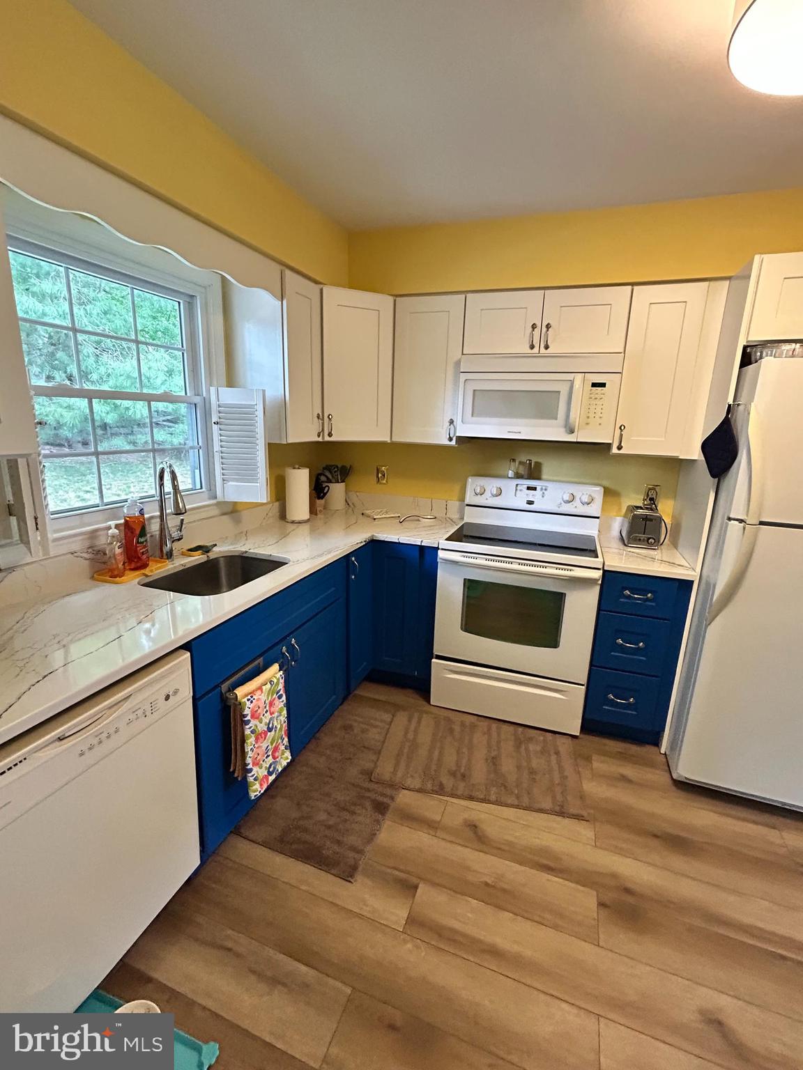 LAKE RIDGE - ANTIETAM - Residential