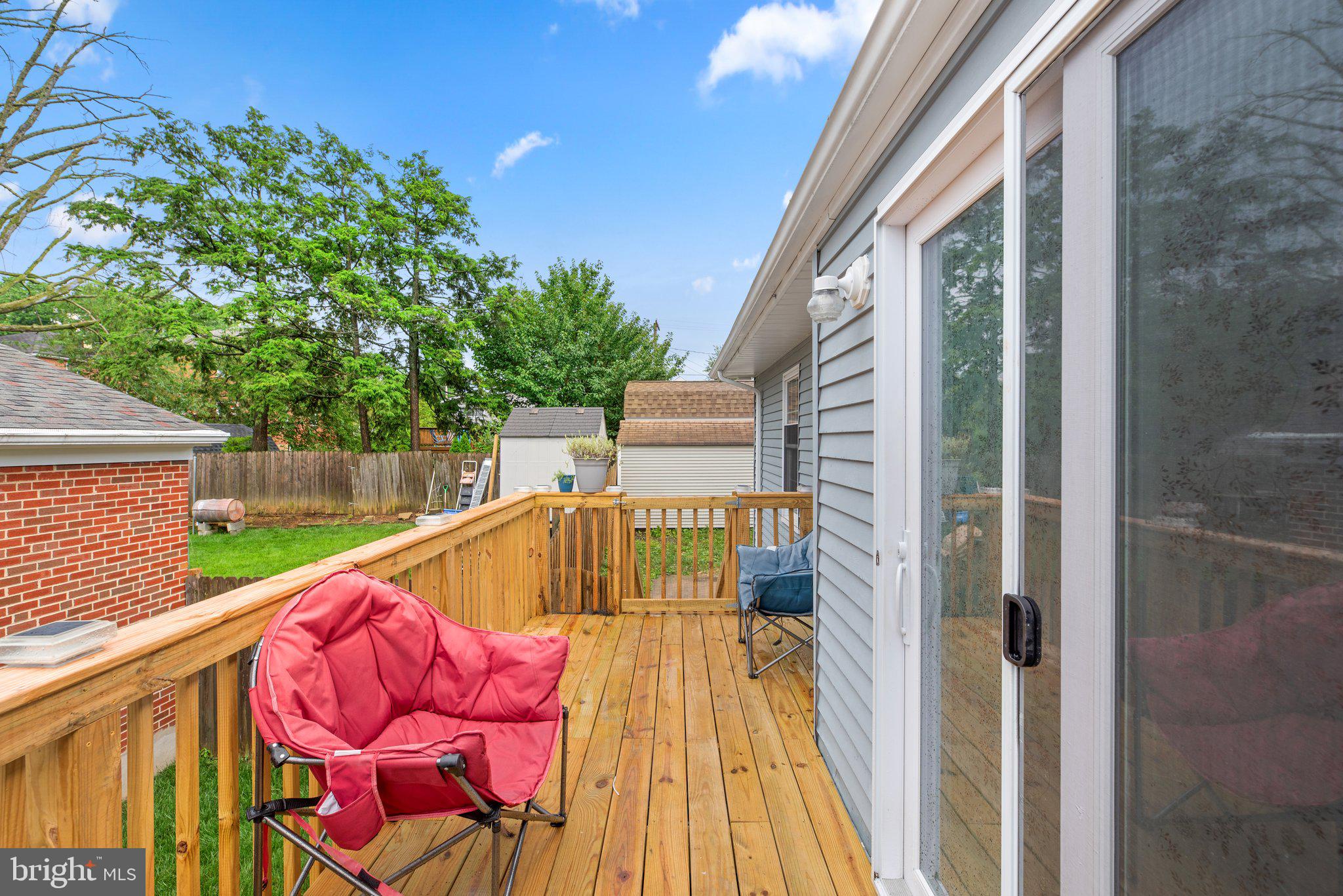 CATONSVILLE MANOR - Residential