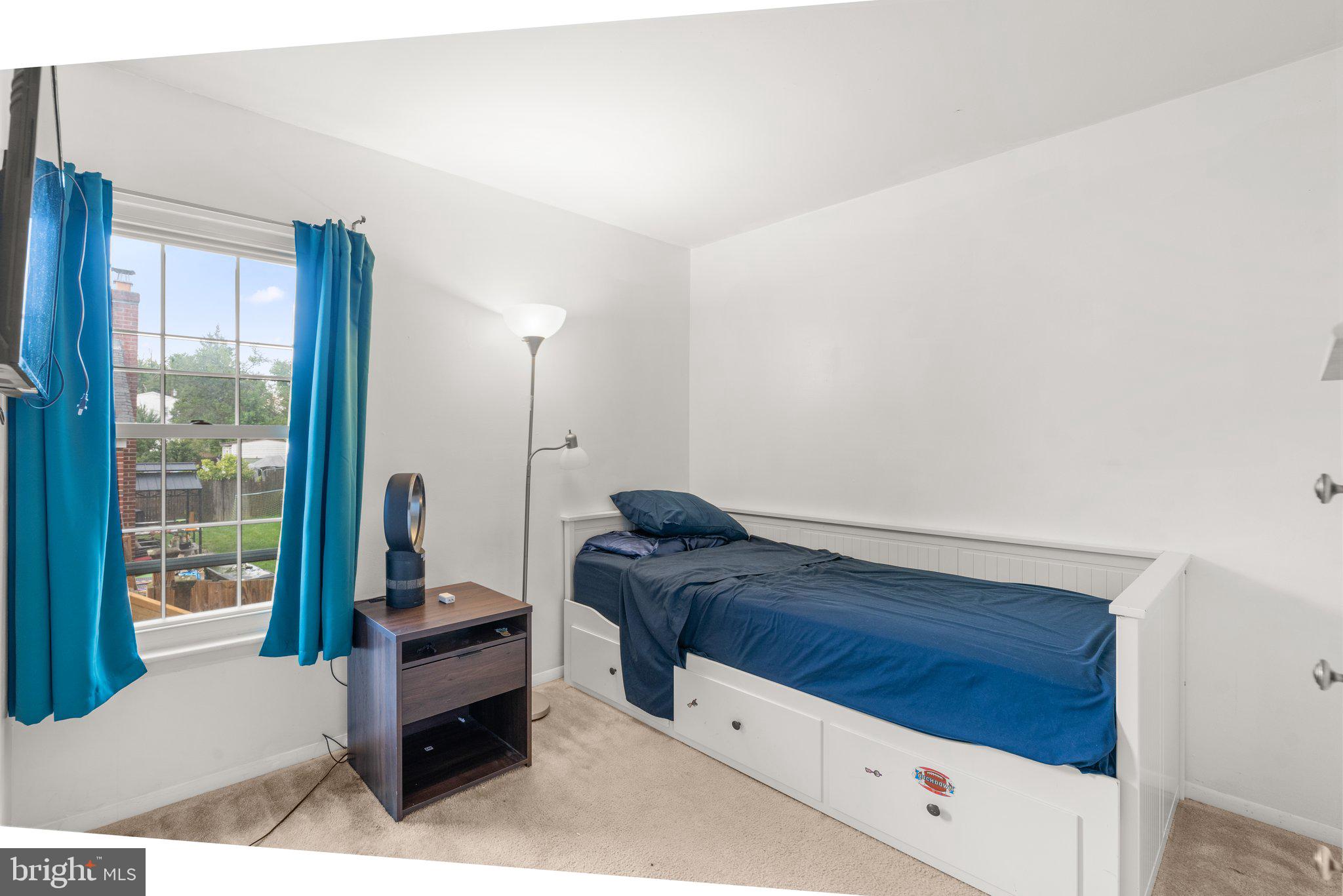 CATONSVILLE MANOR - Residential