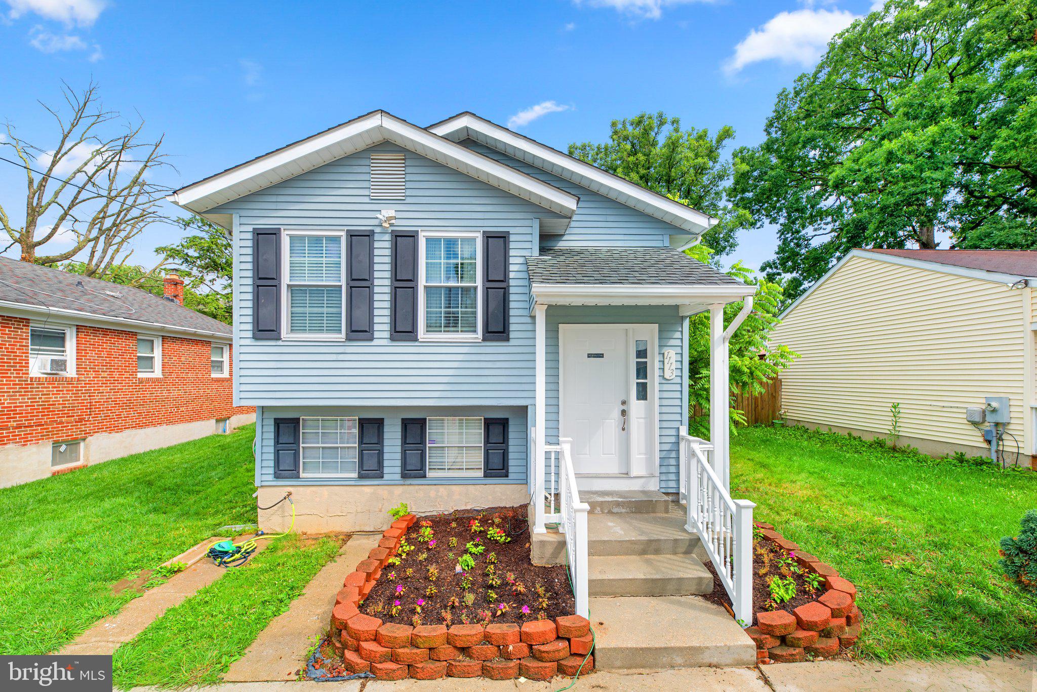 CATONSVILLE MANOR - Residential