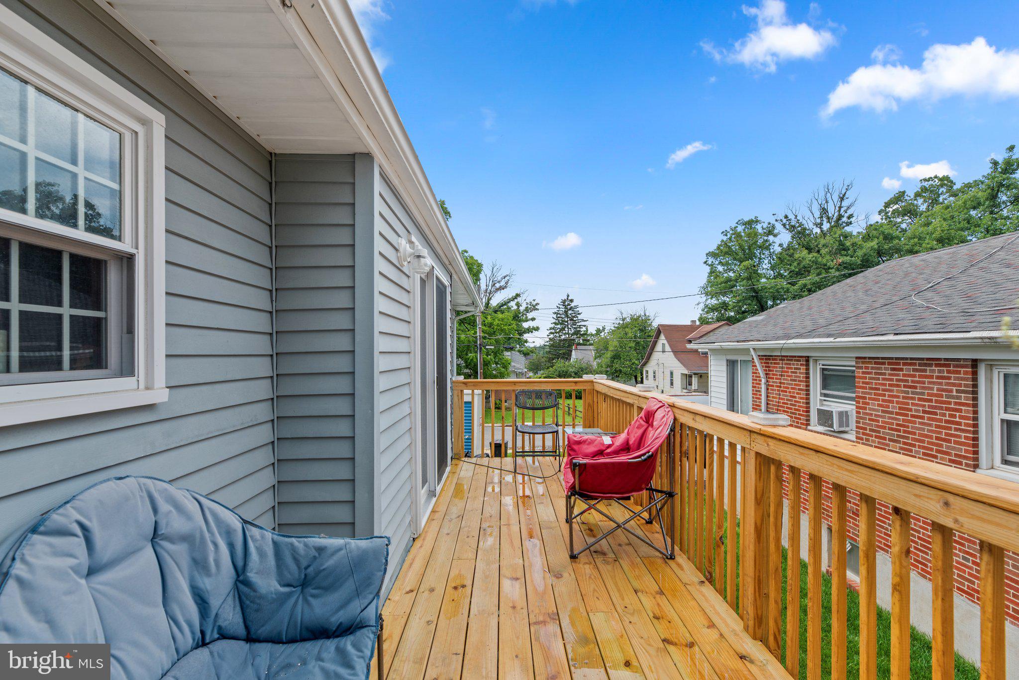 CATONSVILLE MANOR - Residential