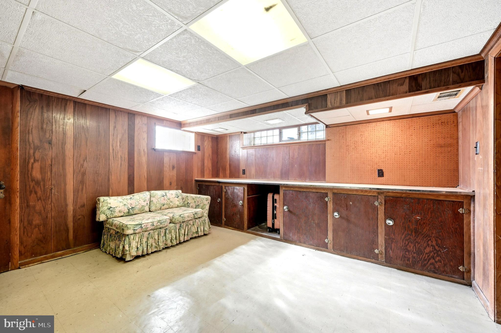 PHILADELPHIA (NORTHEAST) - Residential