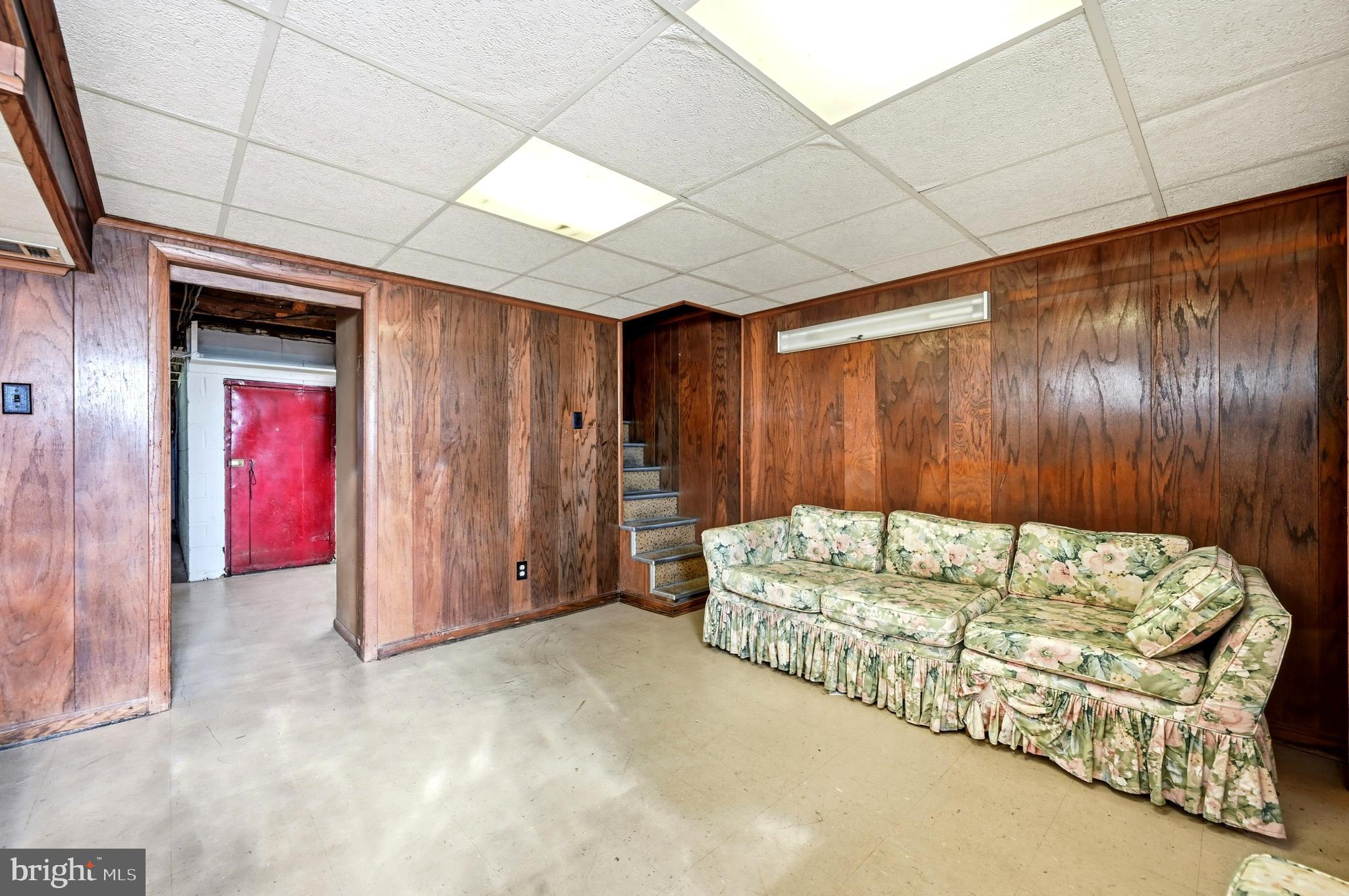 PHILADELPHIA (NORTHEAST) - Residential