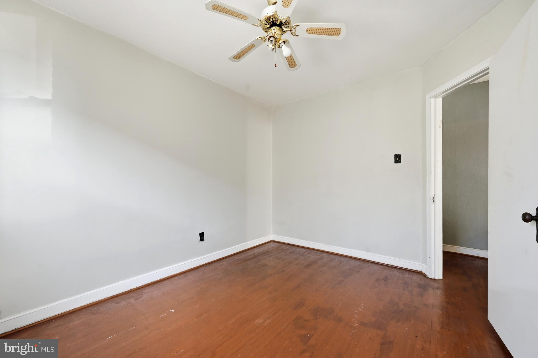 PHILADELPHIA (NORTHEAST) - Residential