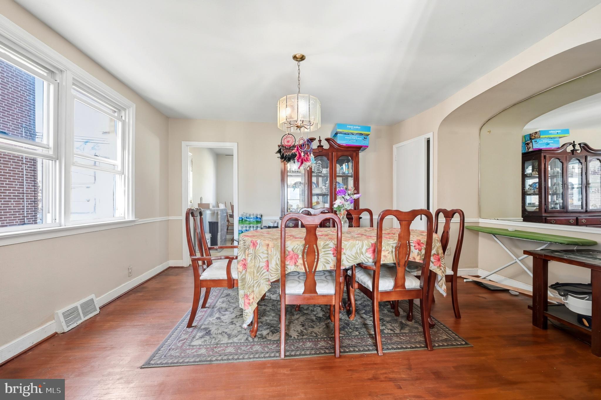 PHILADELPHIA (NORTHEAST) - Residential